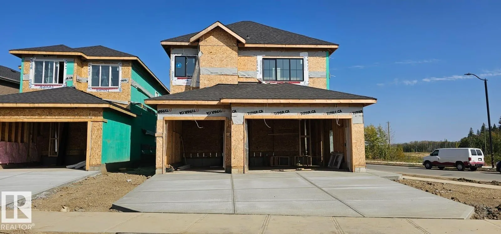 1 ROSA Crescent