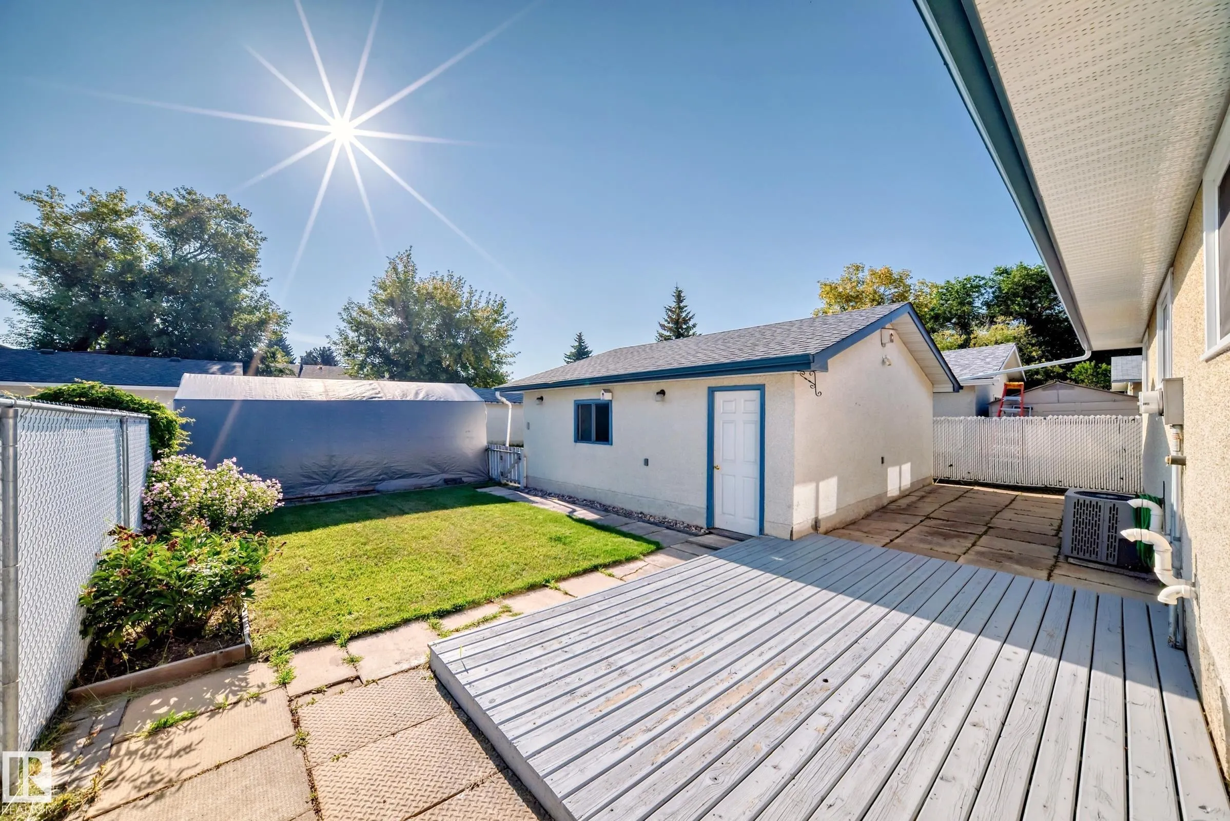 110 BRANTFORD Street