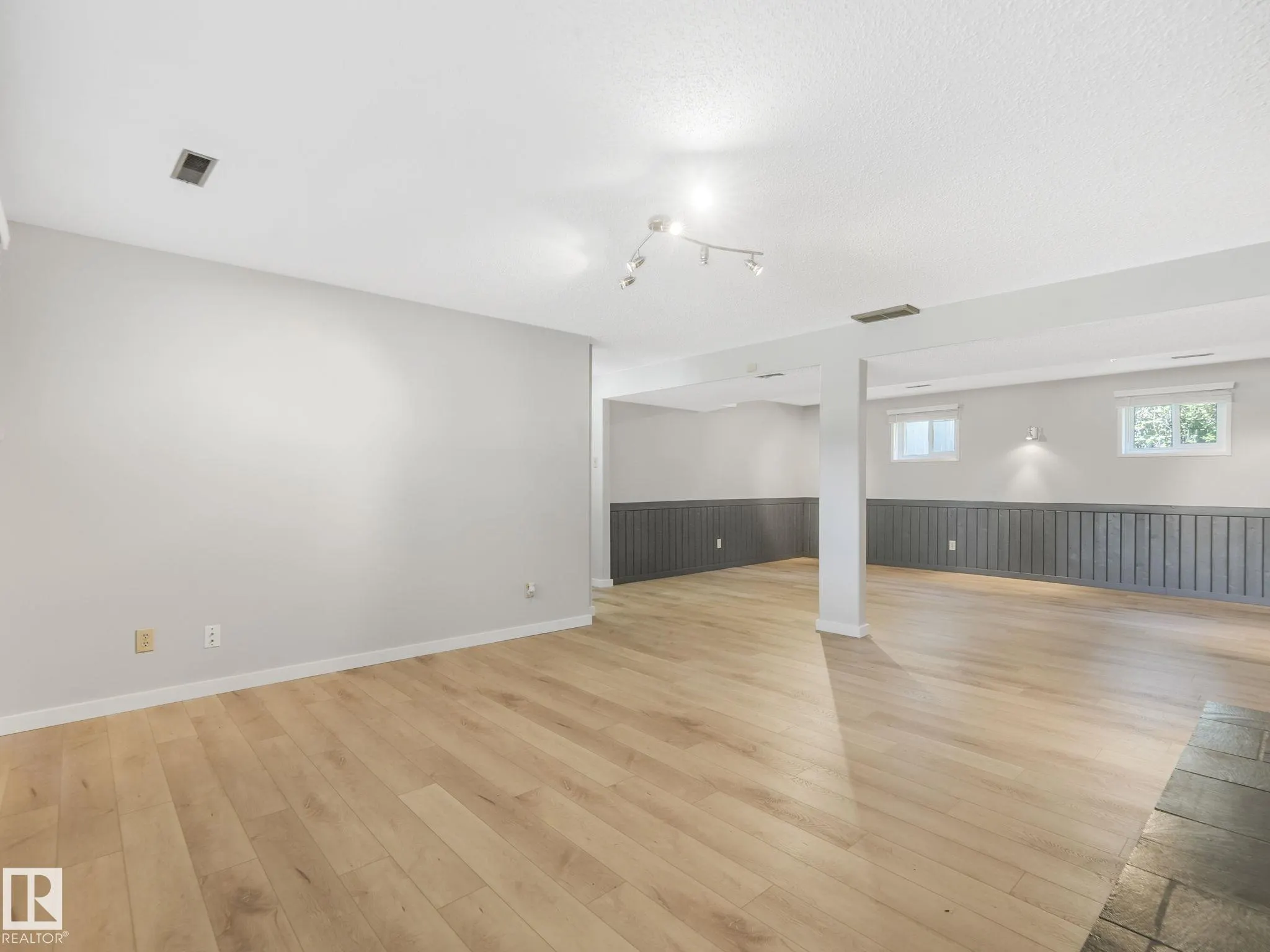 39 ONTARIO Crescent