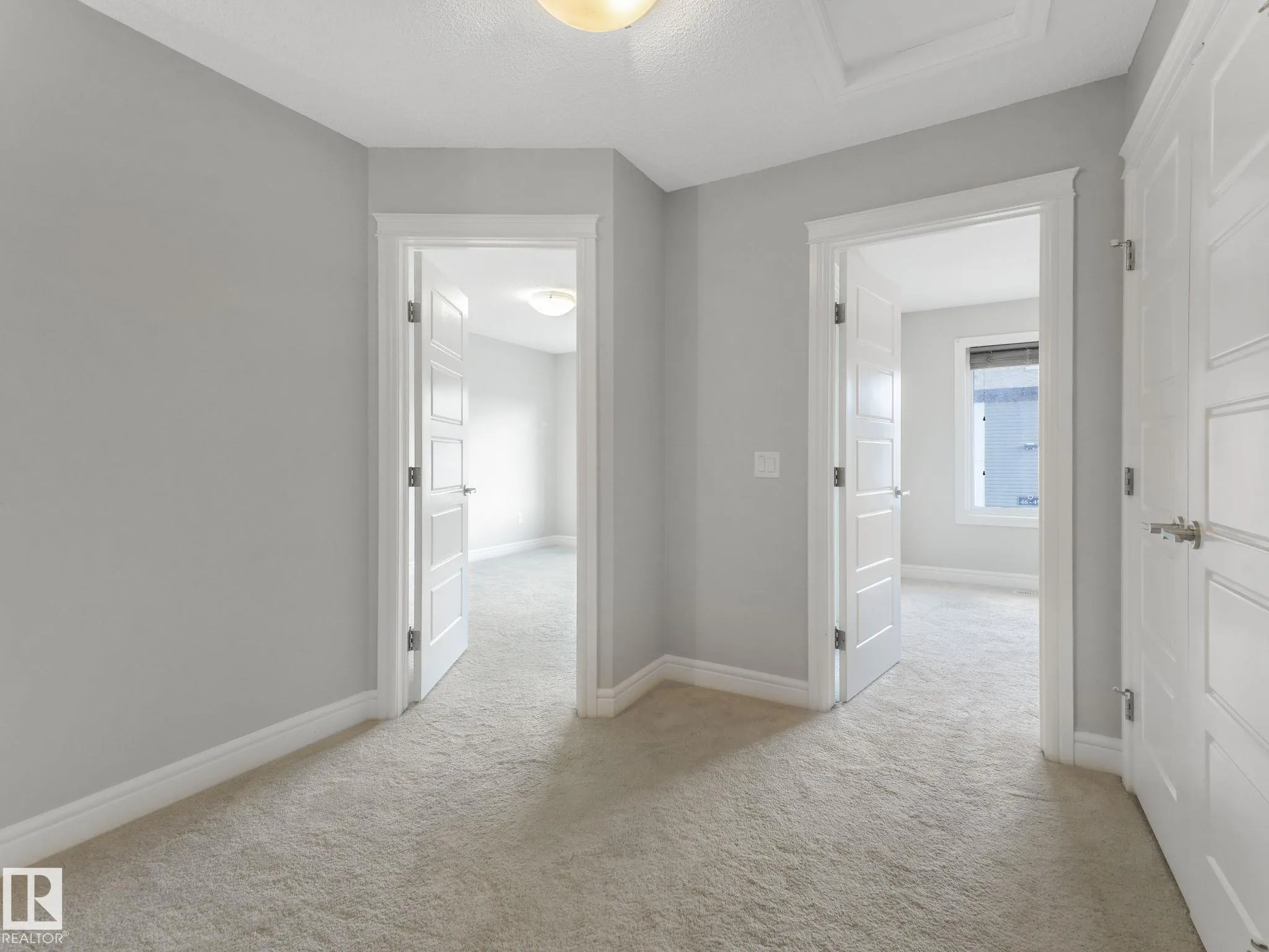 446 ALLARD Boulevard