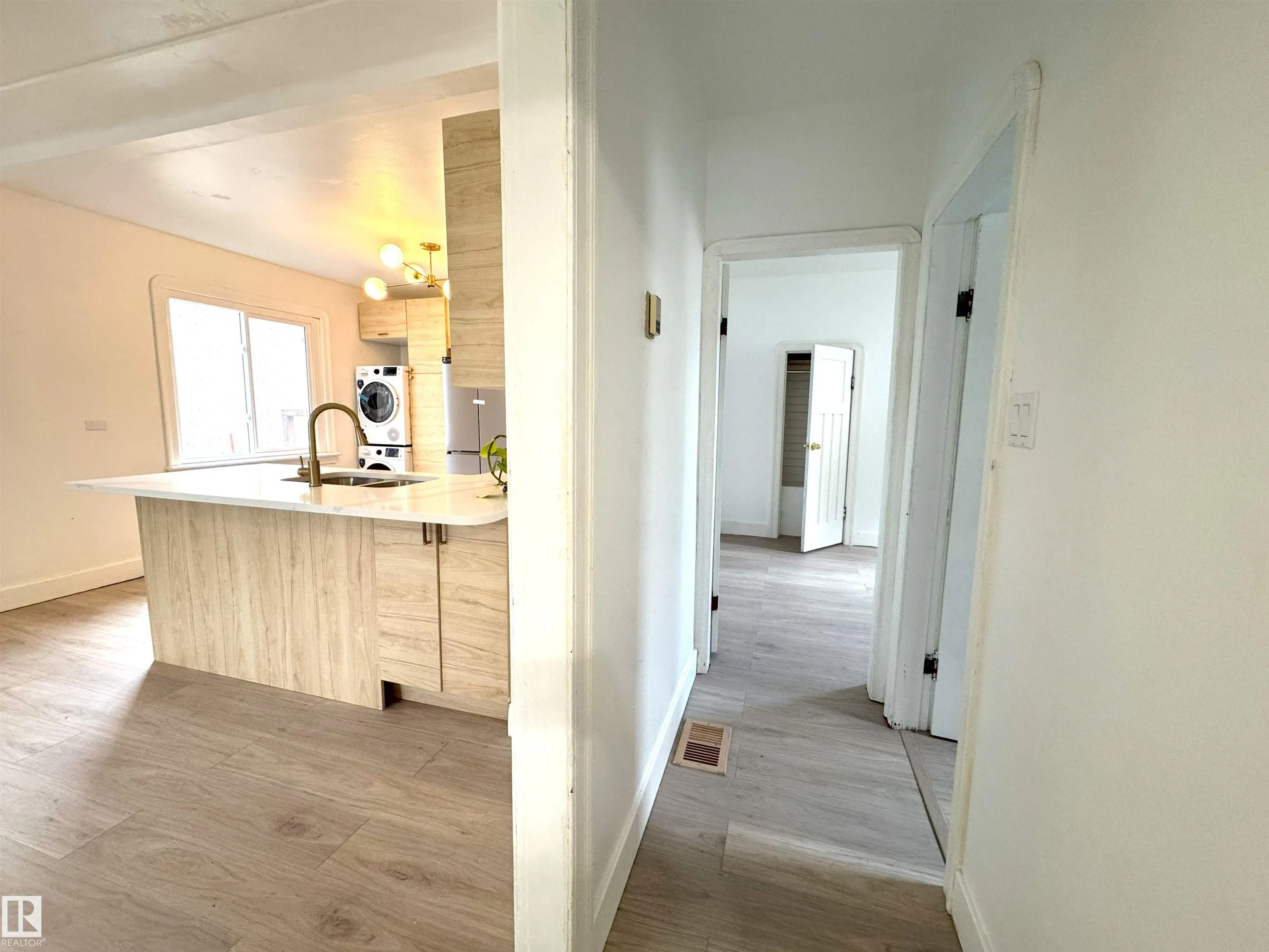 11840 70 Street