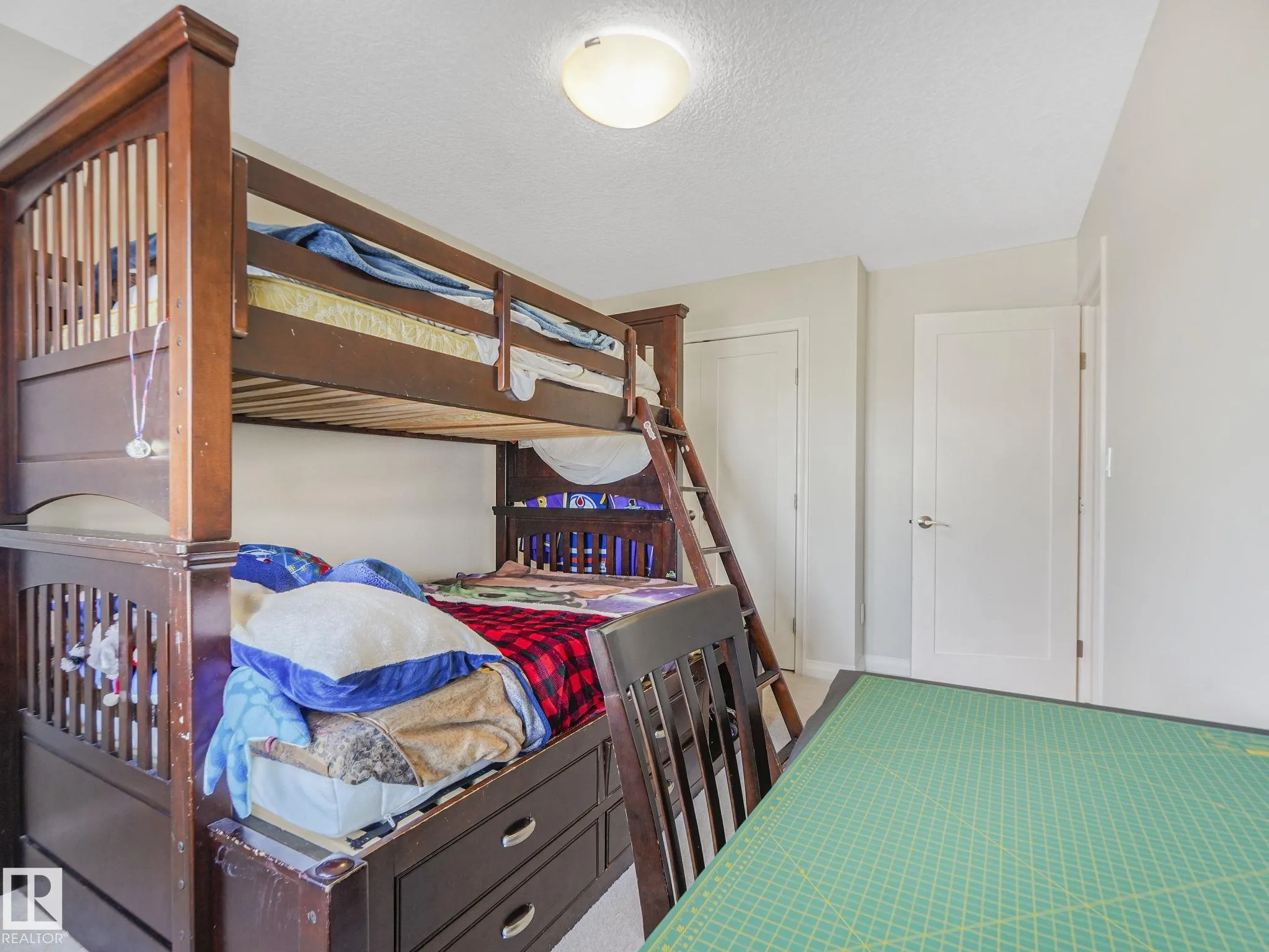425 SIMPKINS Wynd