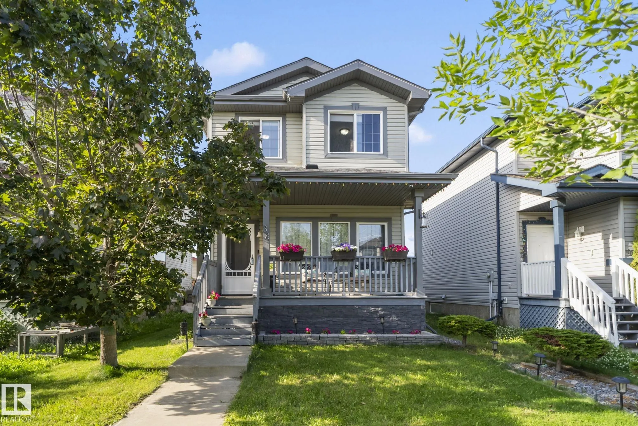 38 BIRCHGLEN Crescent