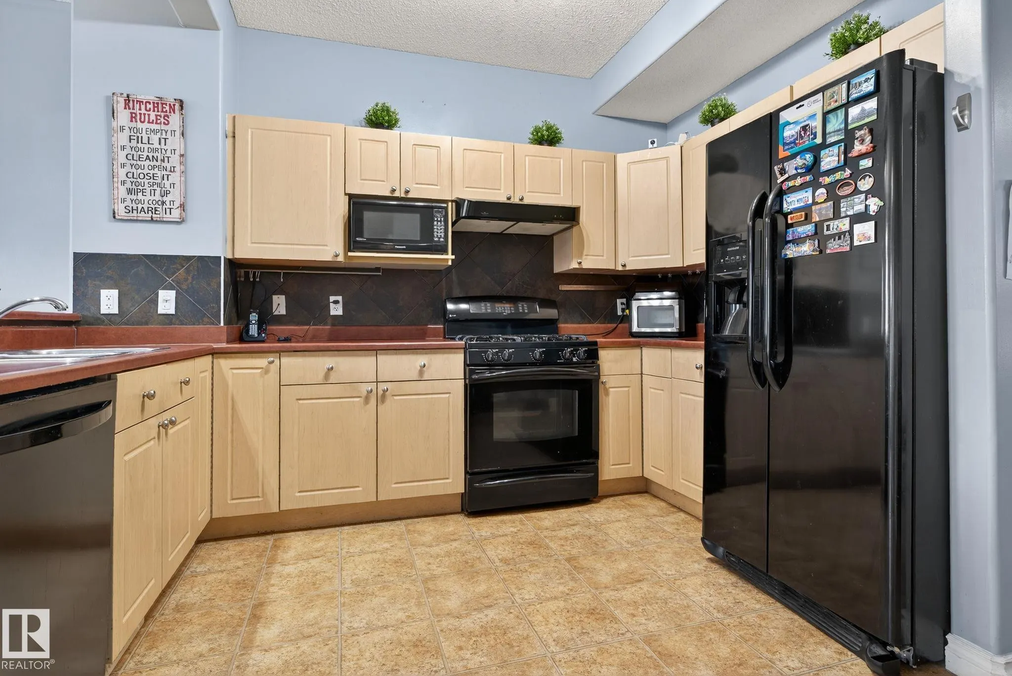 38 BIRCHGLEN Crescent