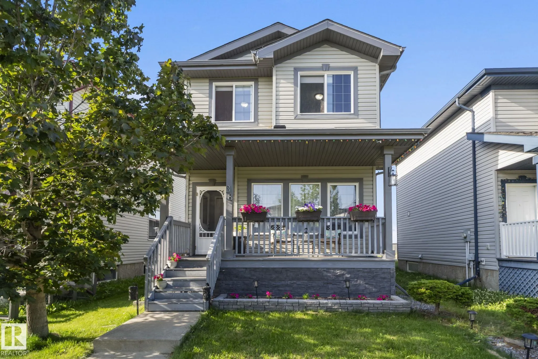 38 BIRCHGLEN Crescent