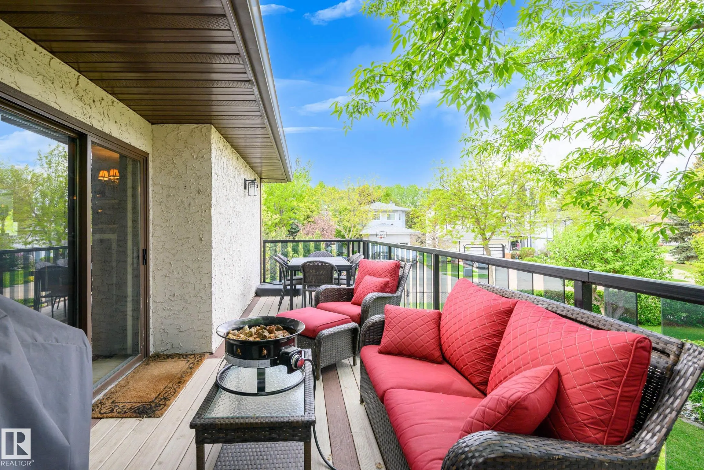 7 FIELDSTONE Cove