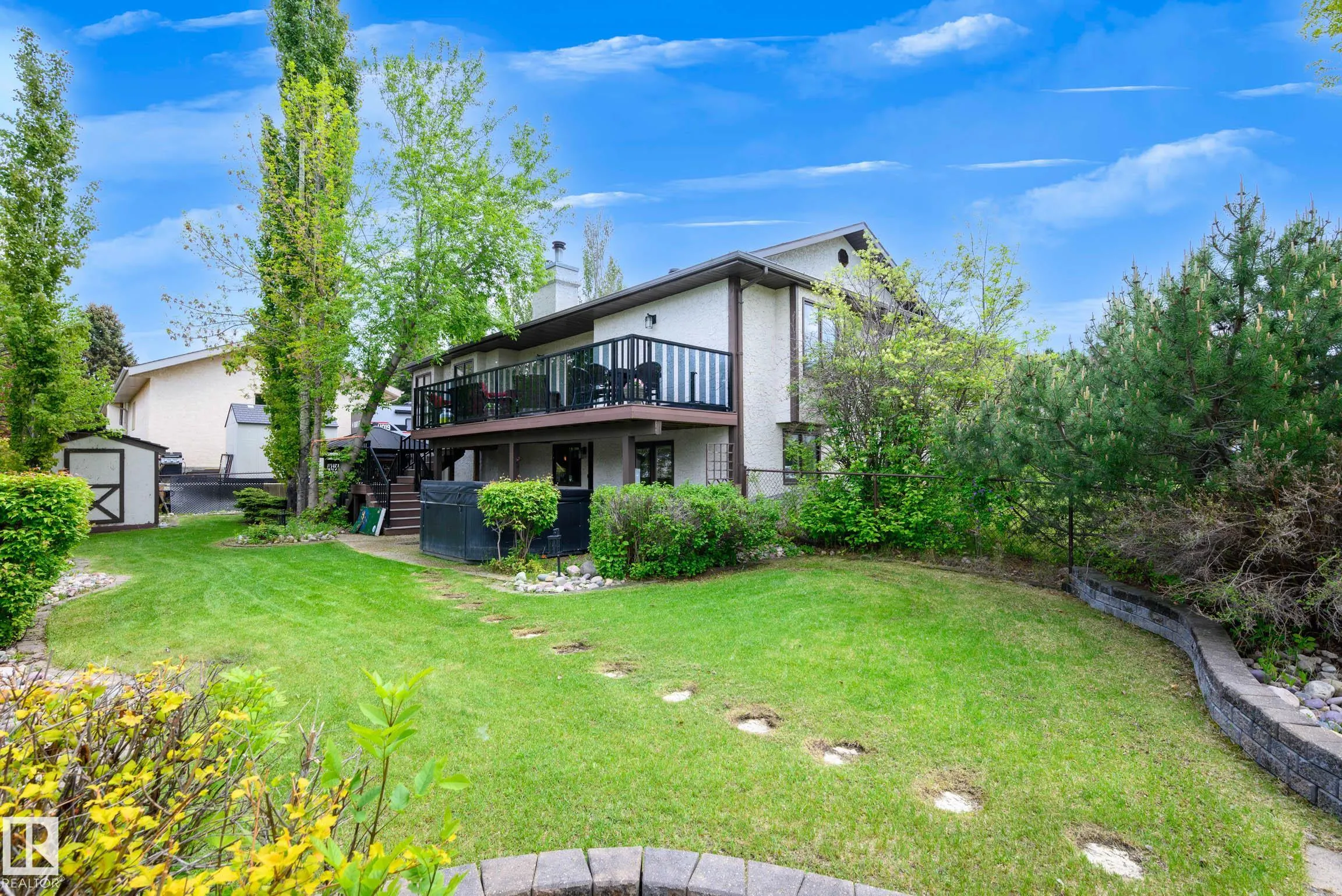 7 FIELDSTONE Cove