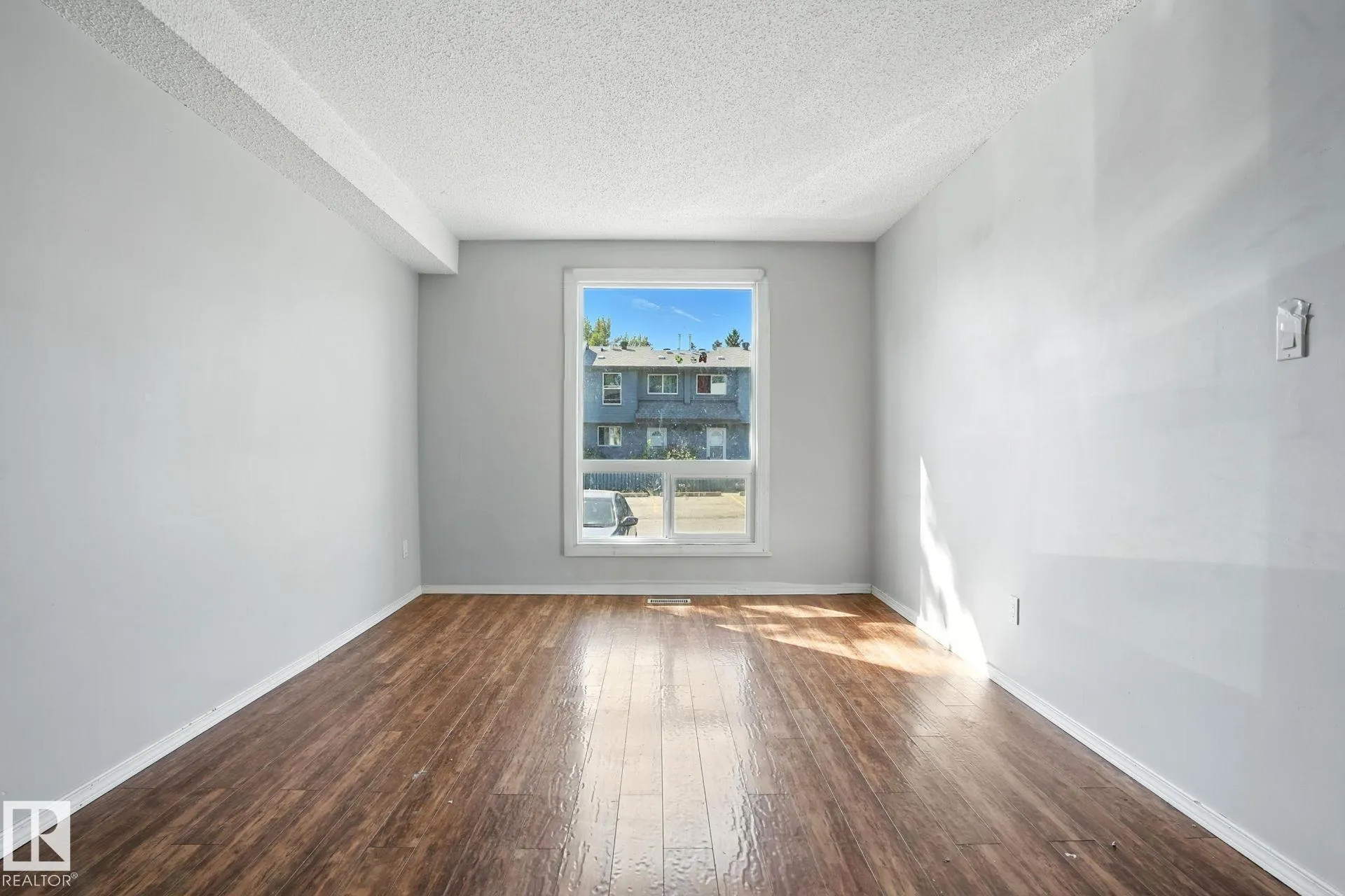 3108 142 Avenue