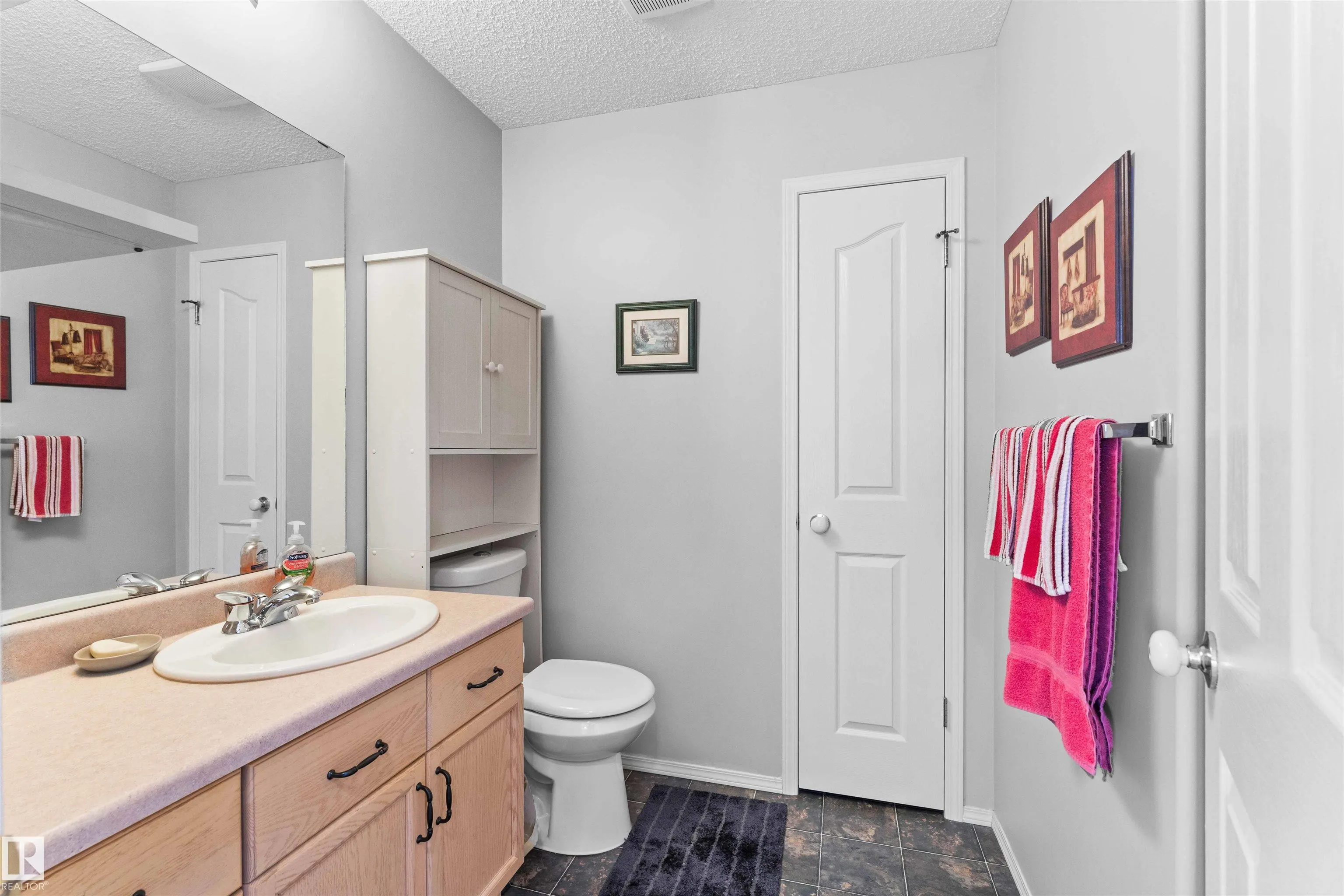 5 LAKEWOOD Cove