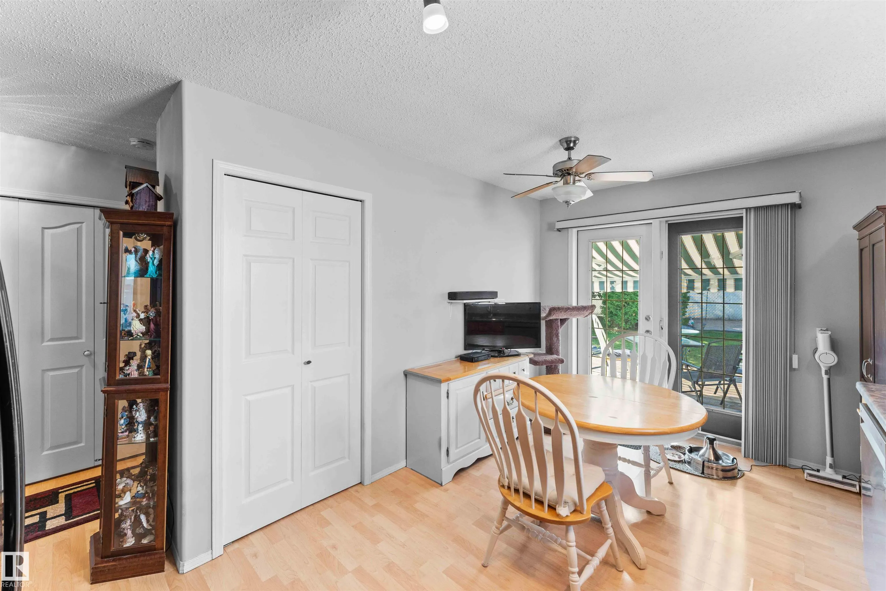5 LAKEWOOD Cove