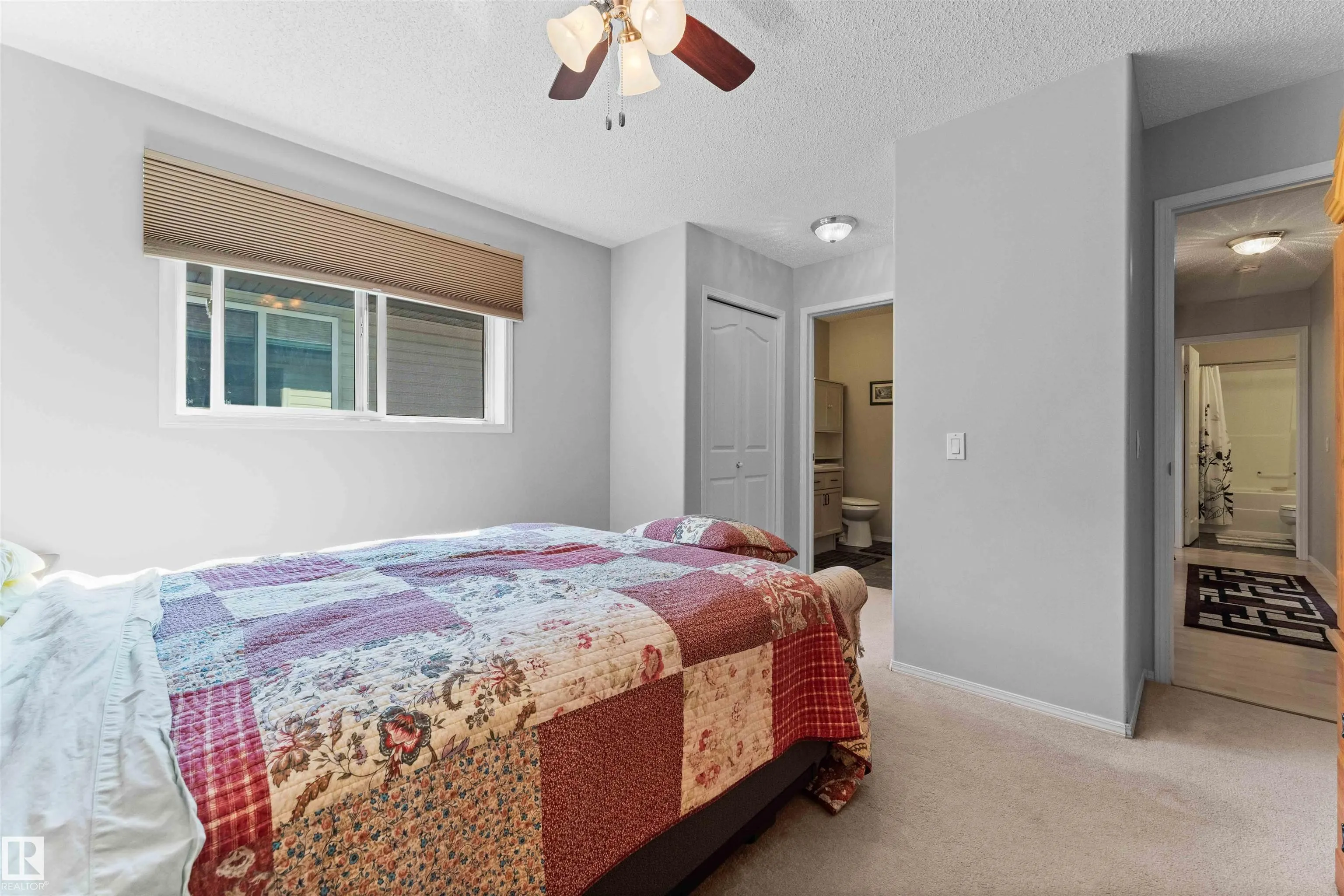 5 LAKEWOOD Cove