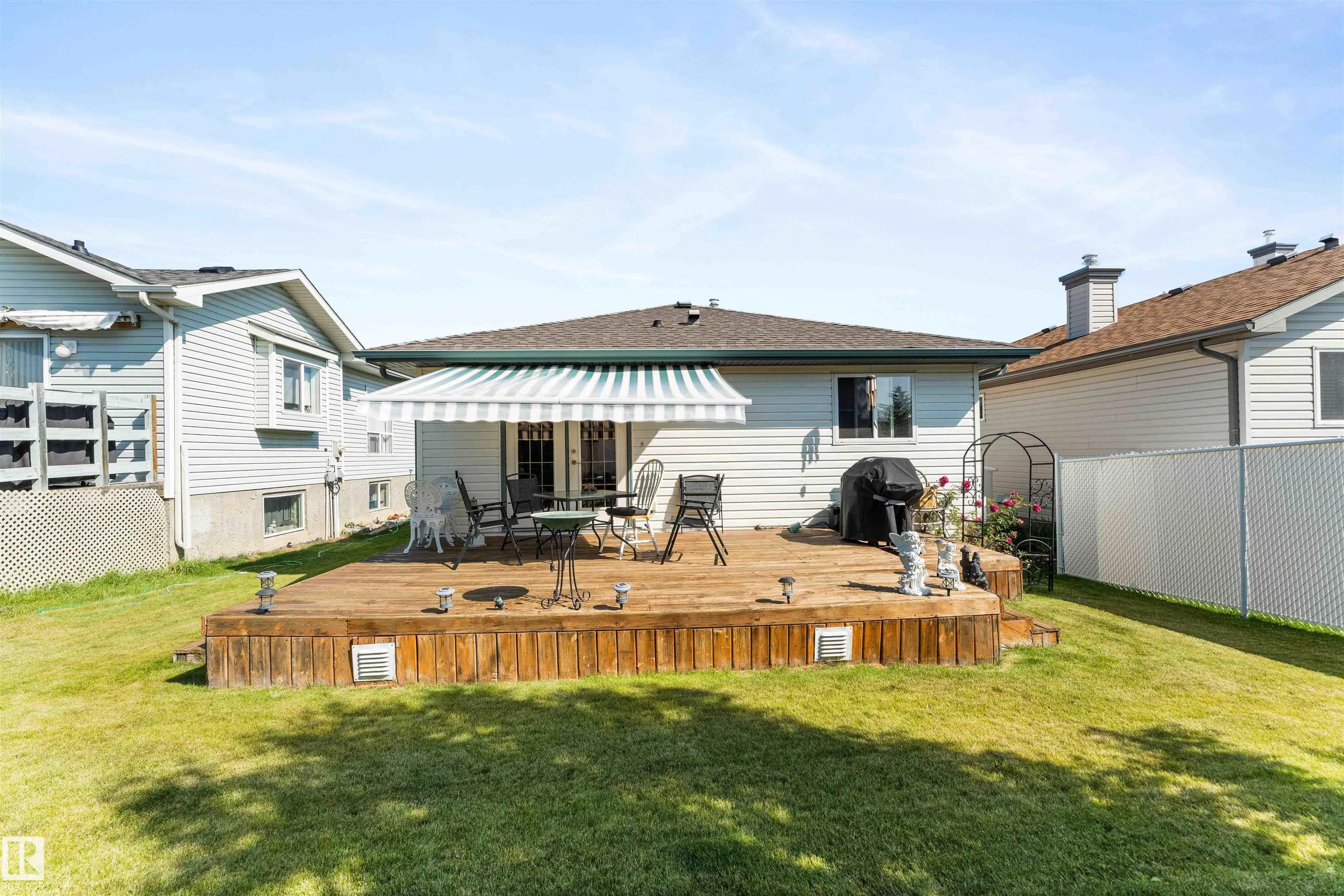 5 LAKEWOOD Cove