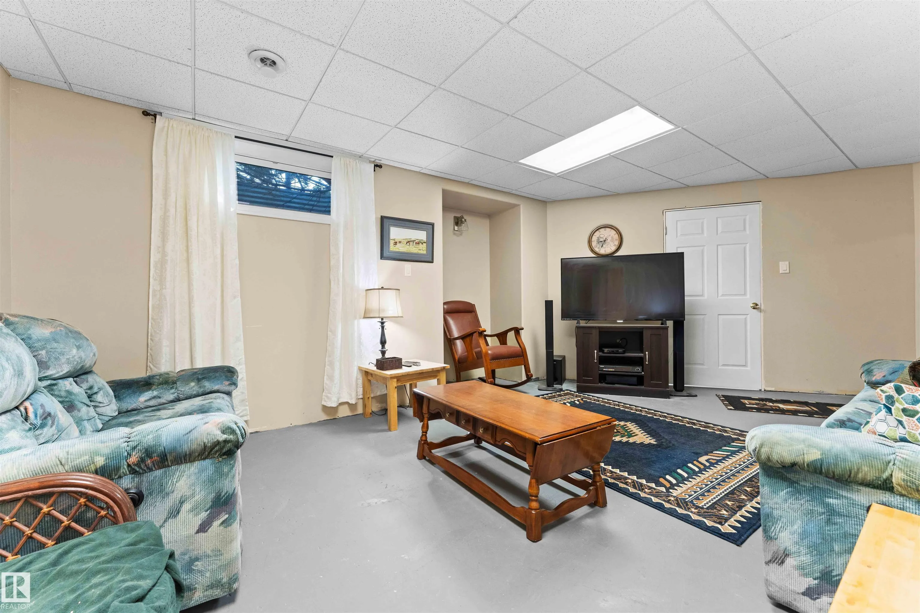 5 LAKEWOOD Cove