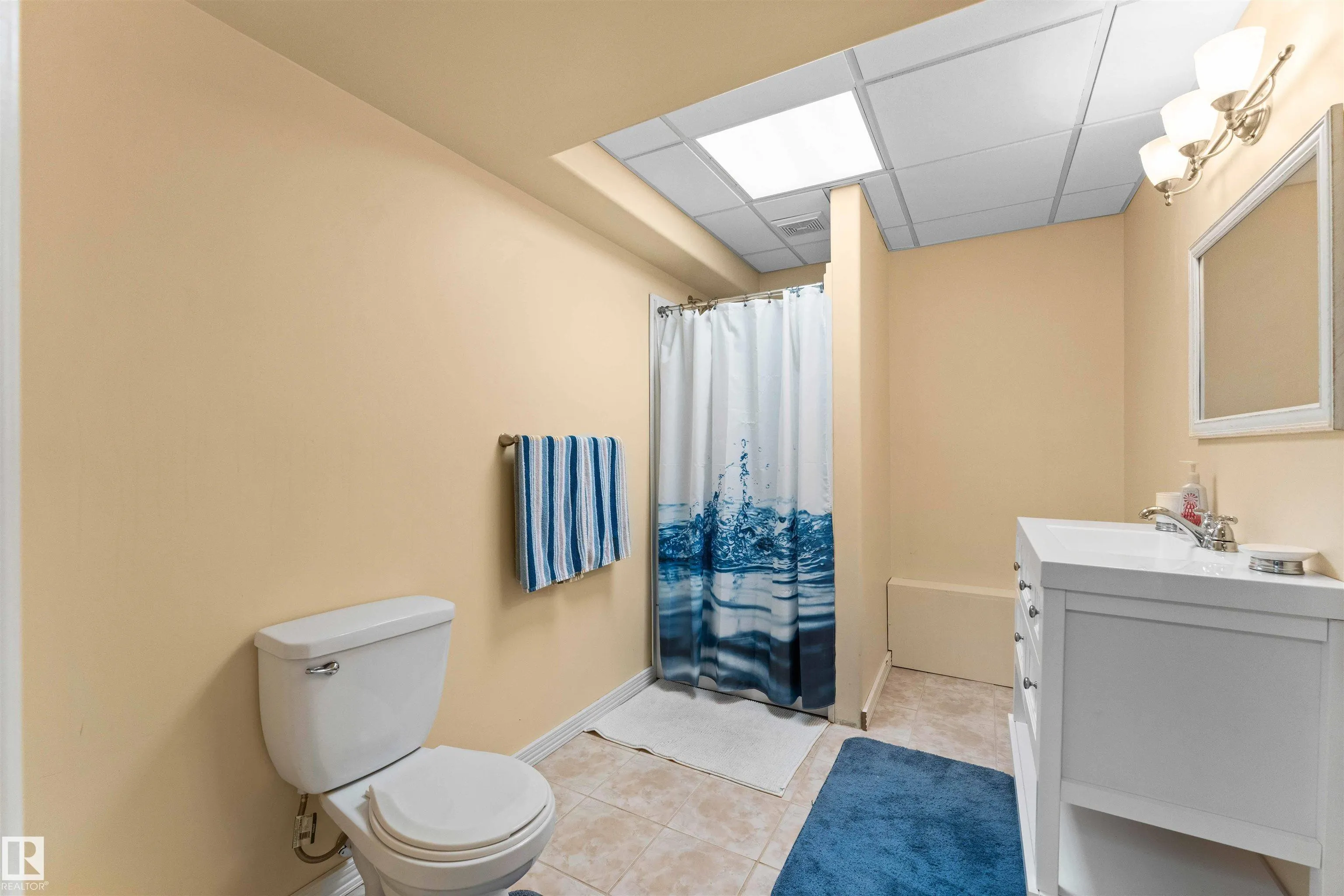 5 LAKEWOOD Cove