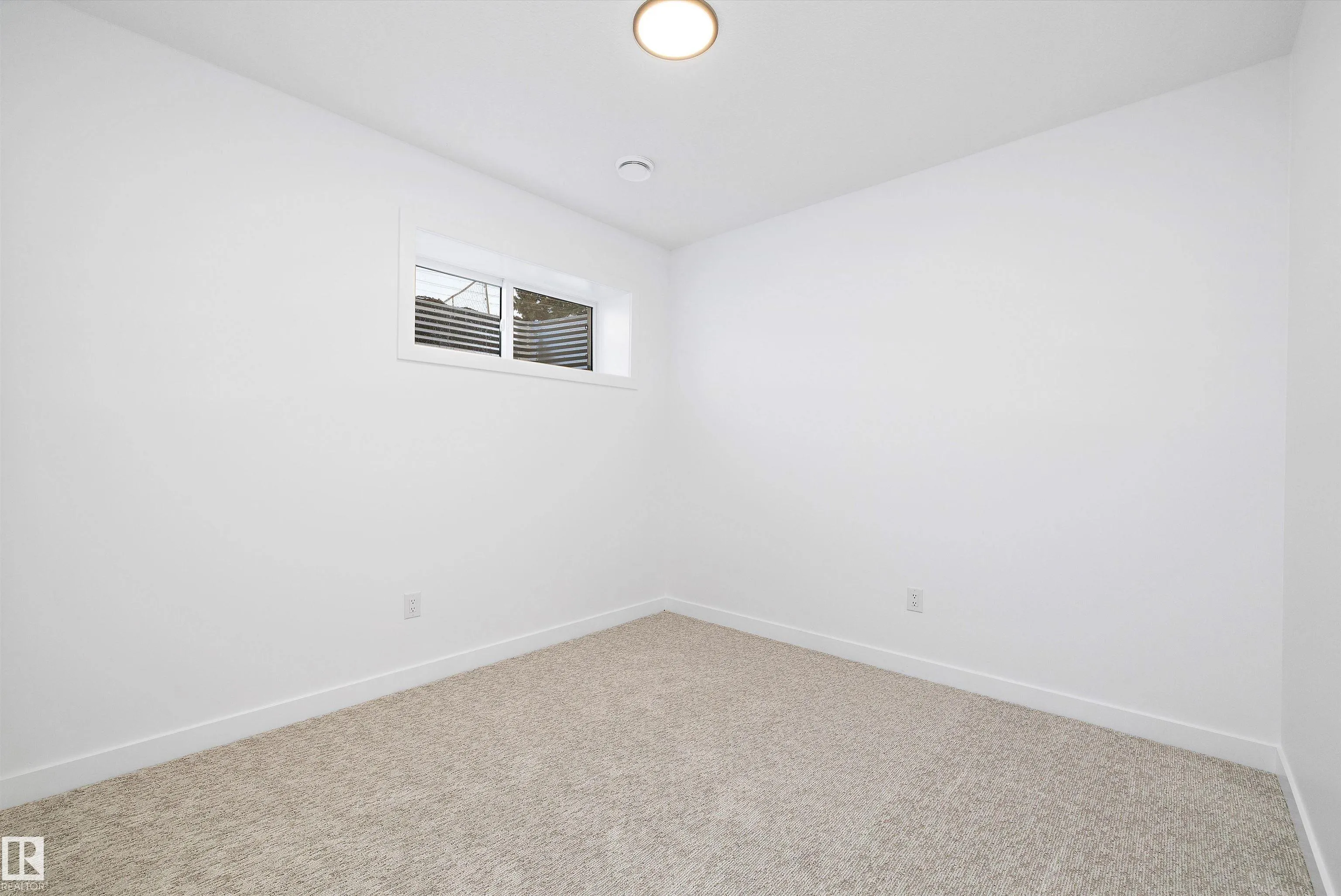 7505 Rowland Road