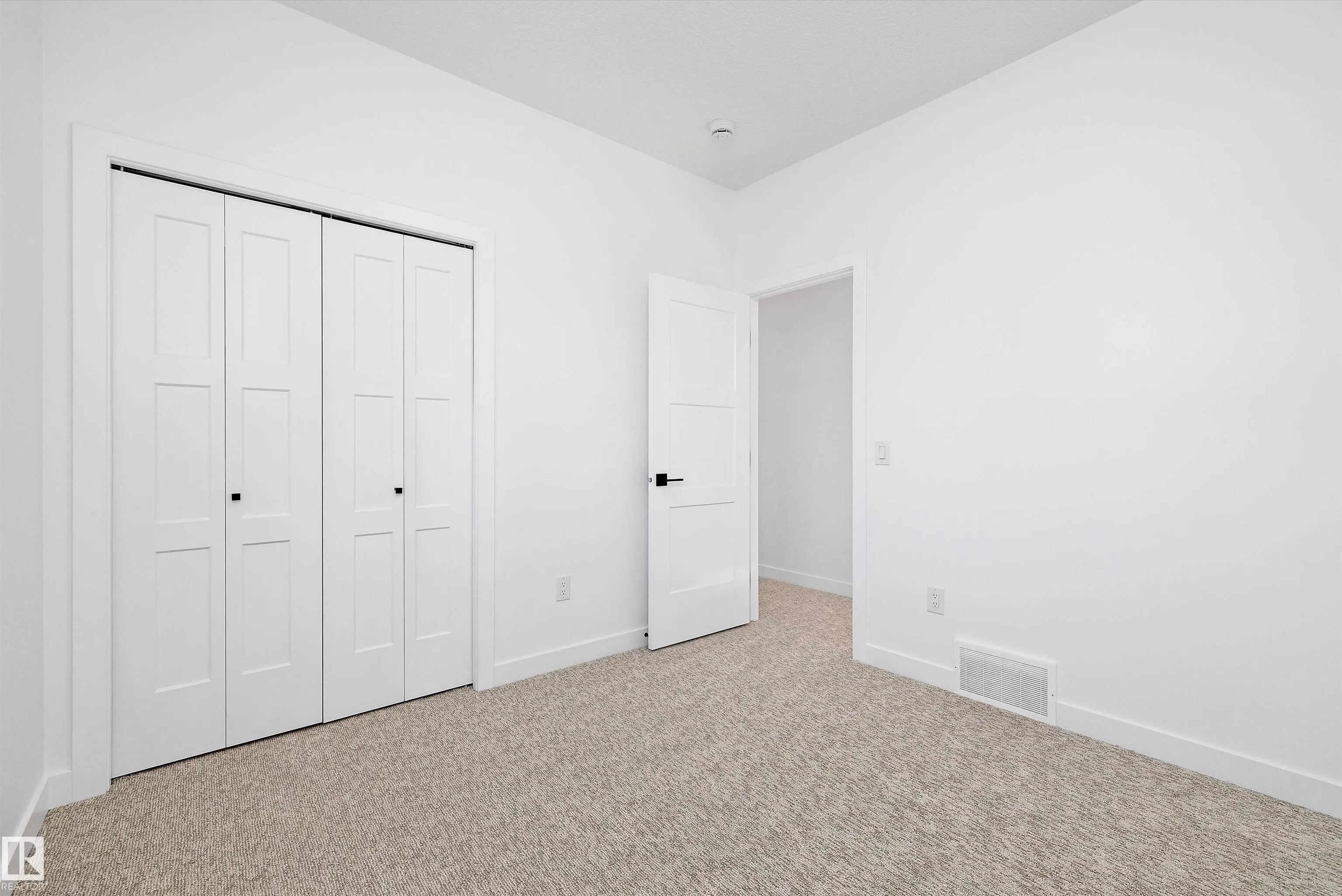 7505 Rowland Road