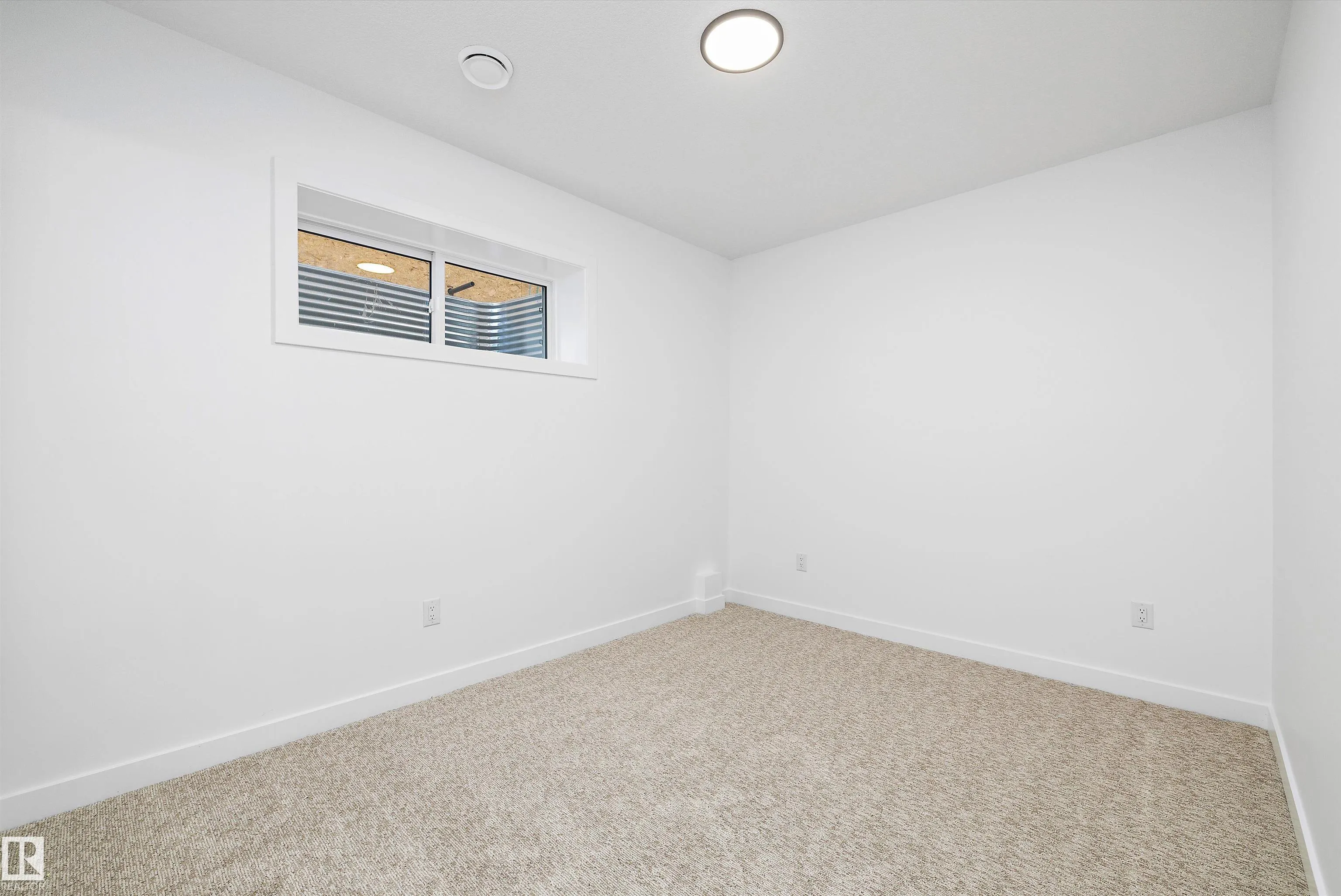 7505 Rowland Road