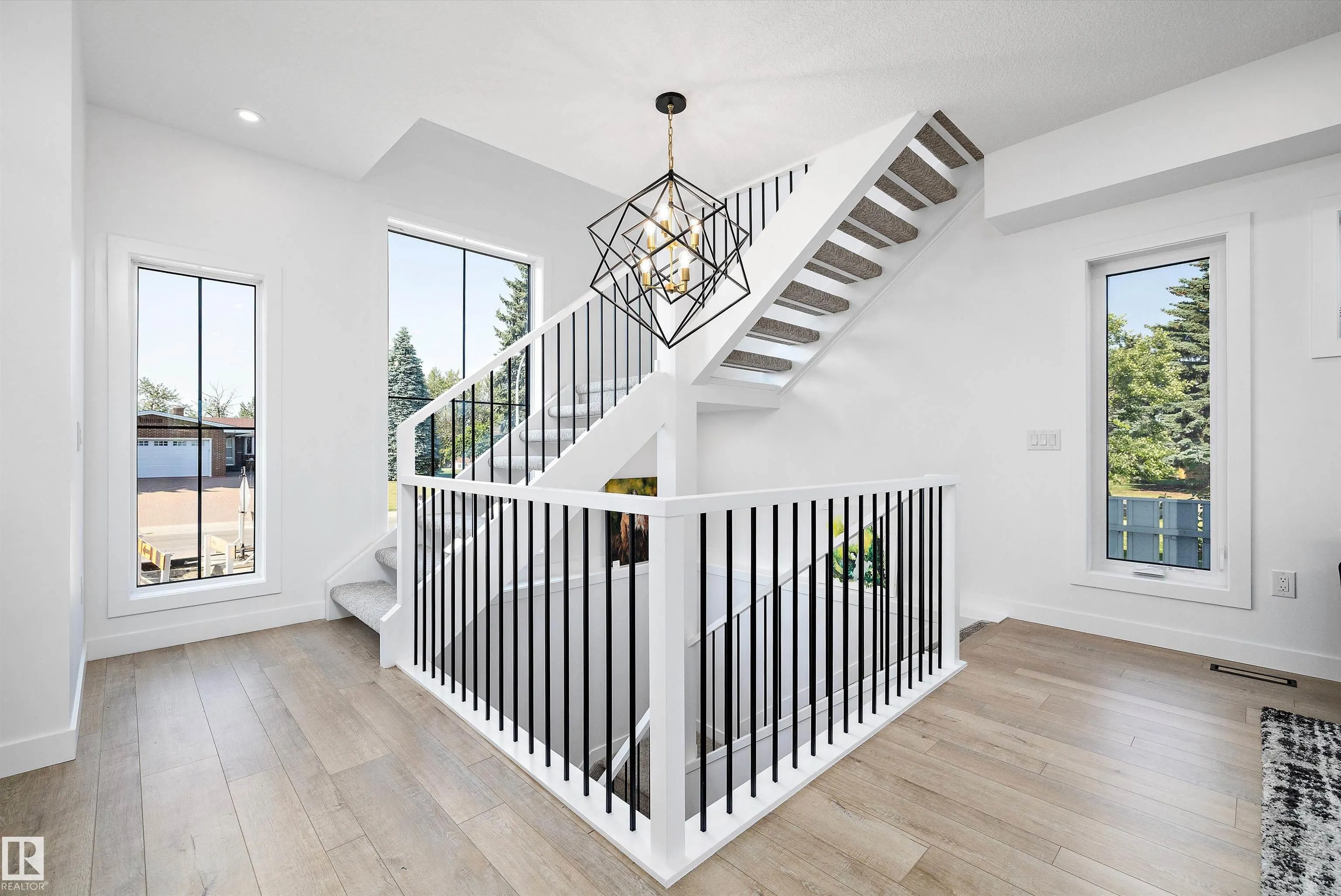 7505 Rowland Road