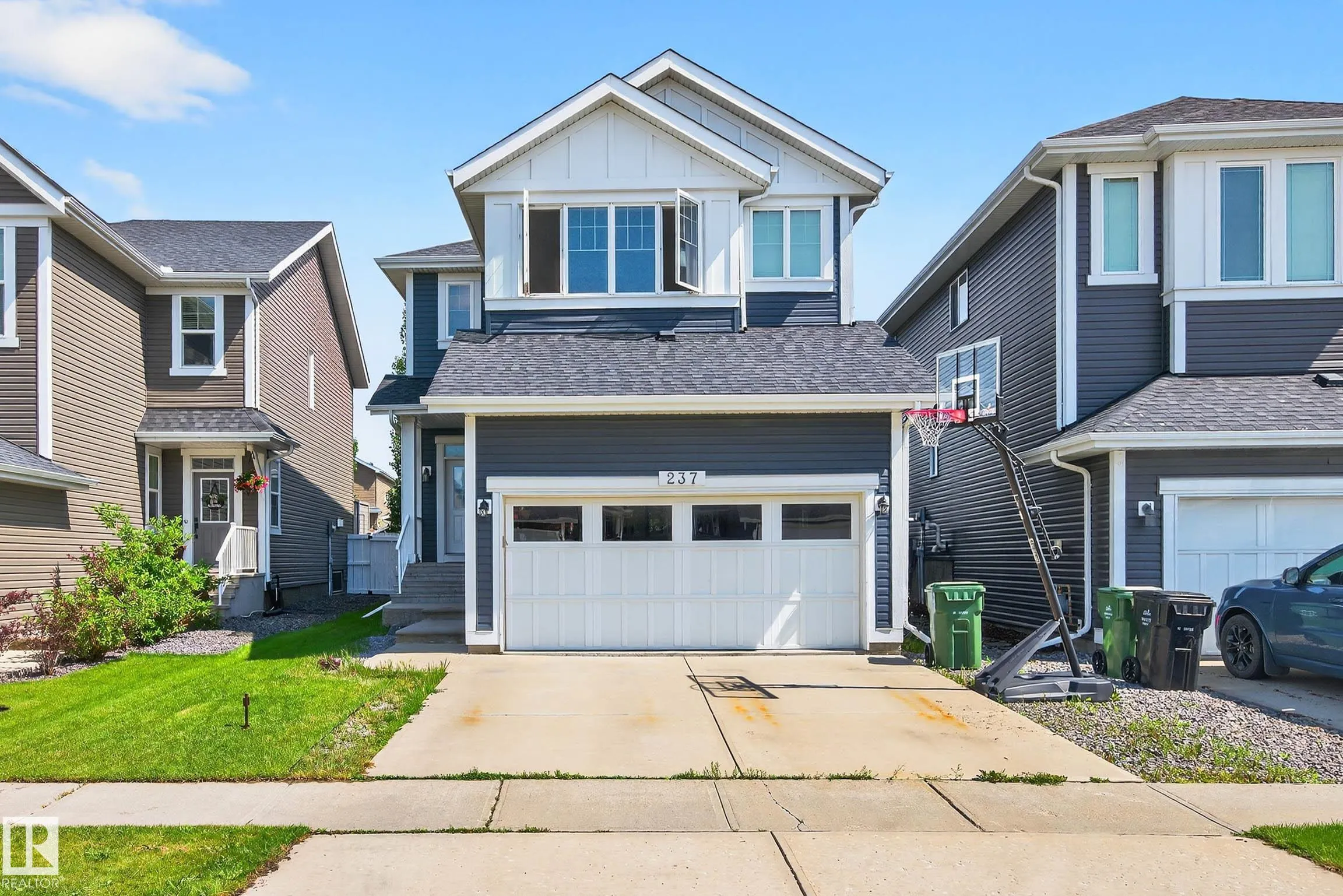 237 SHEPPARD Circle