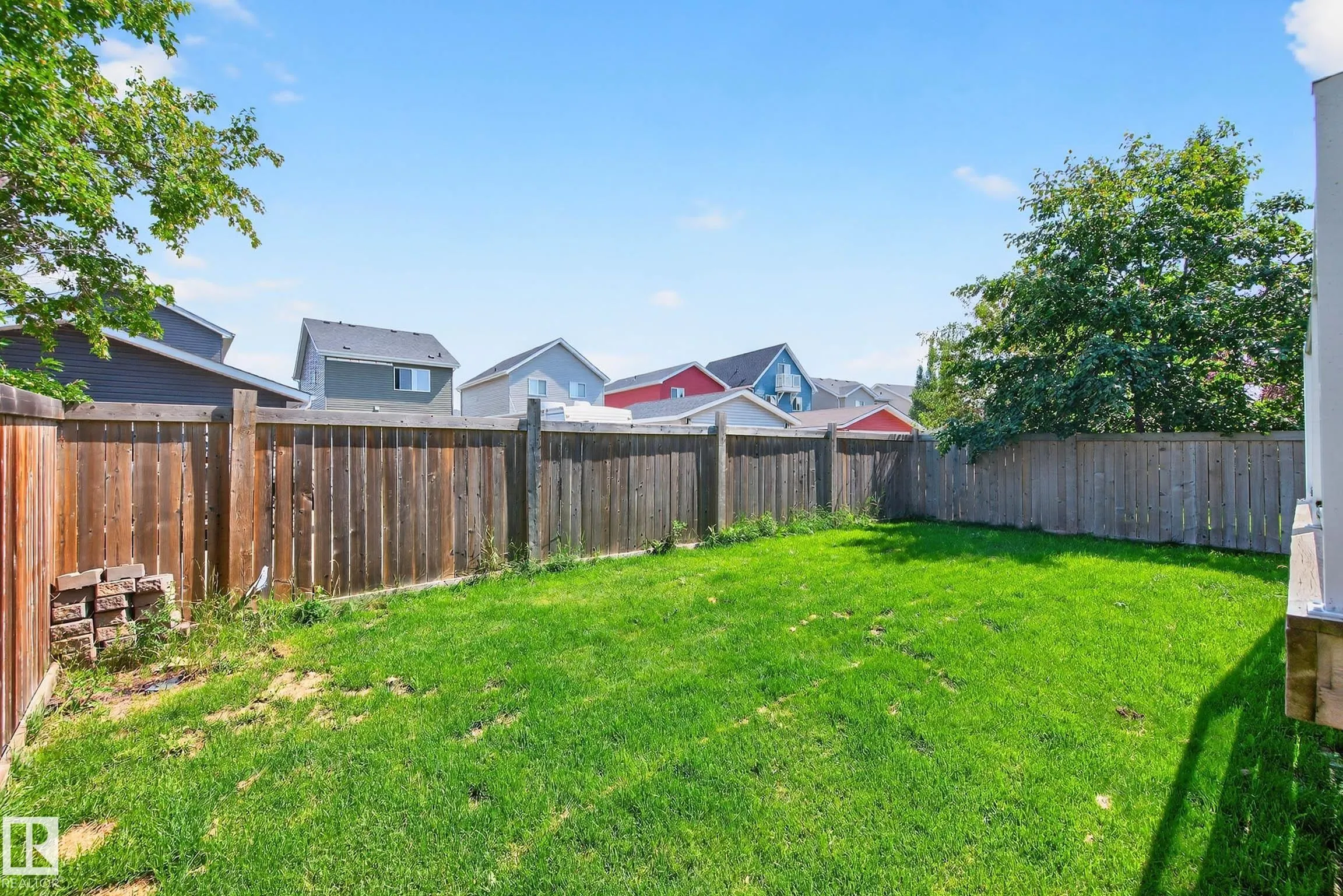 237 SHEPPARD Circle
