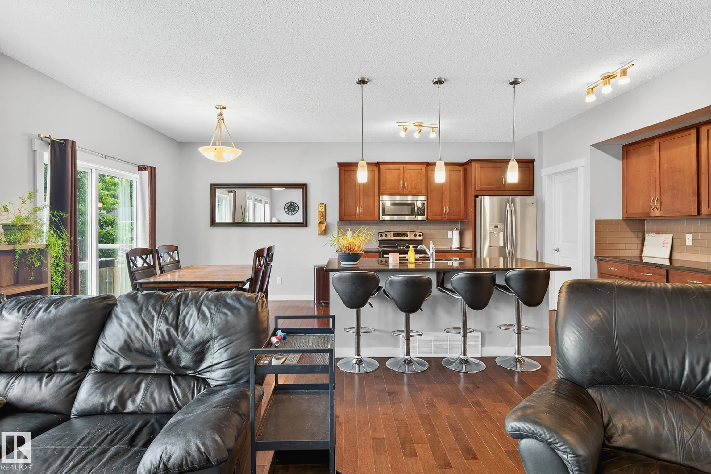 237 SHEPPARD Circle