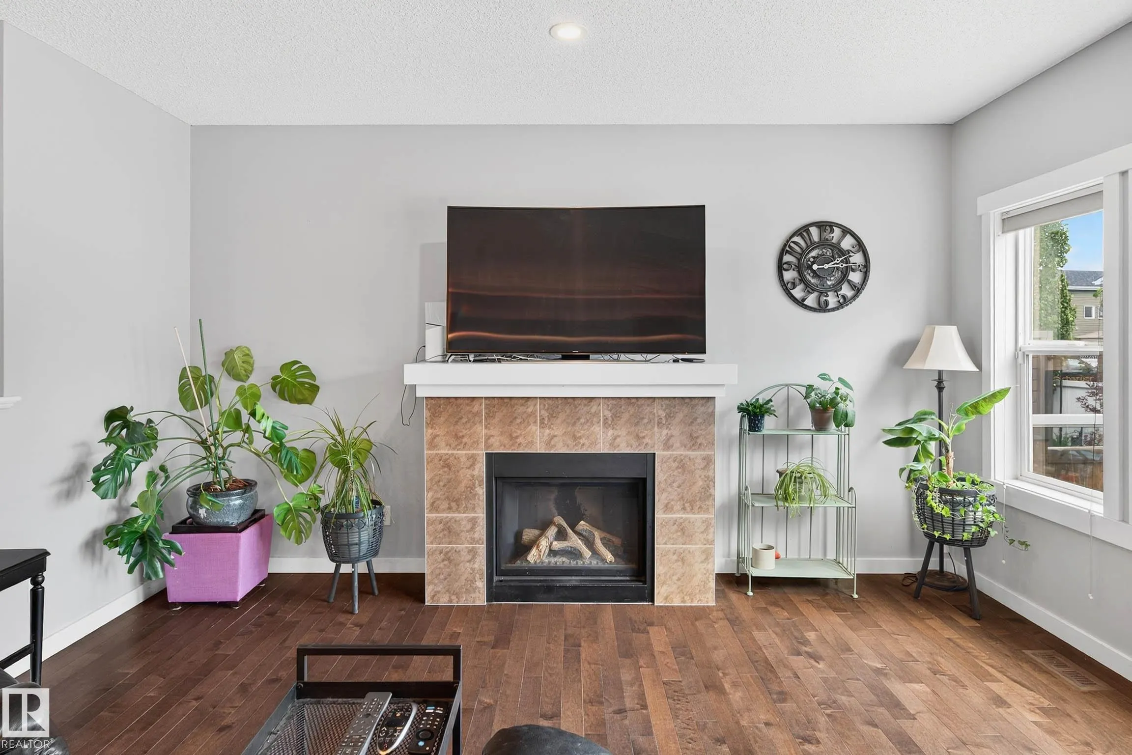 237 SHEPPARD Circle