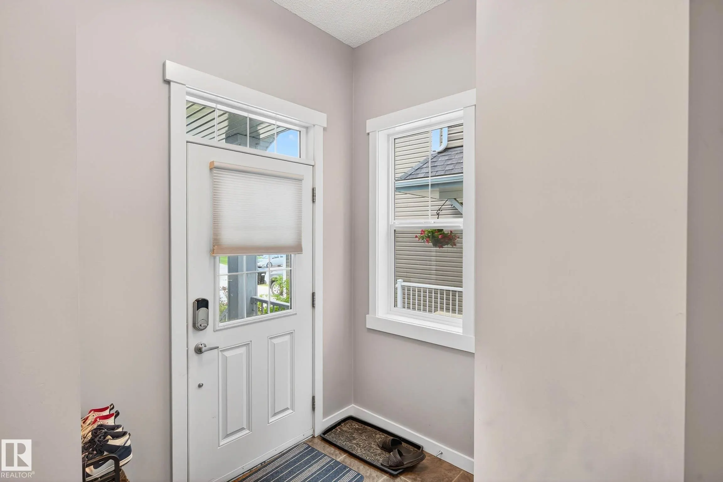 237 SHEPPARD Circle