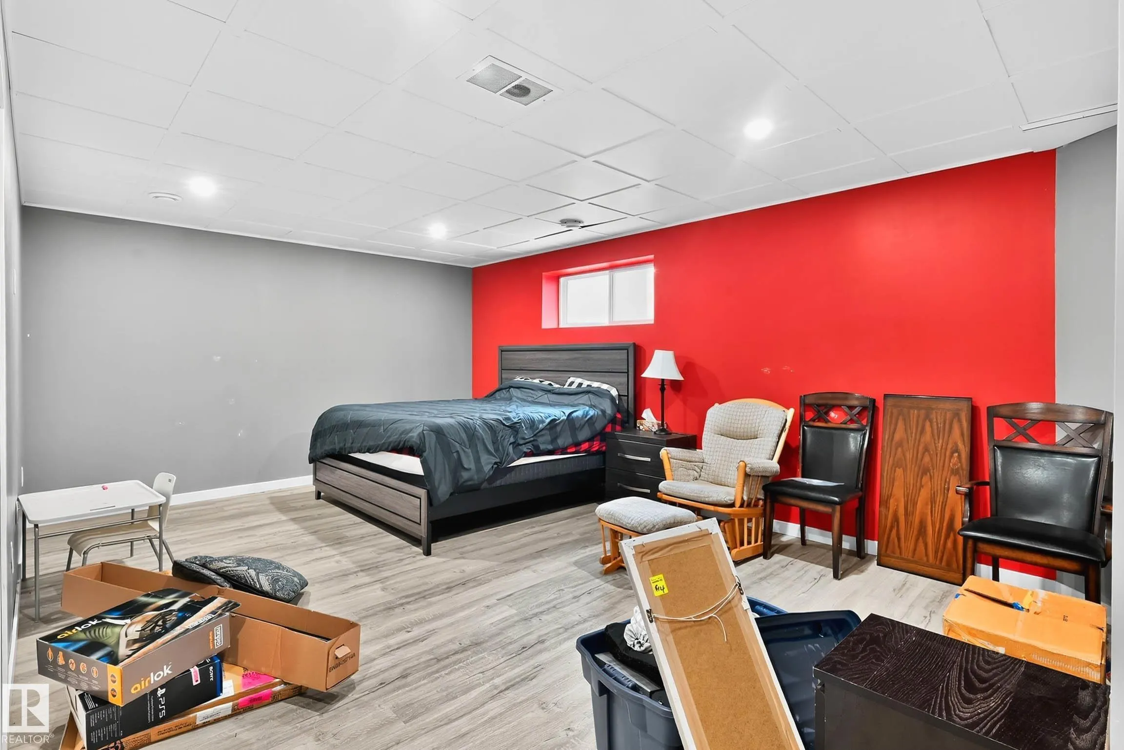 237 SHEPPARD Circle