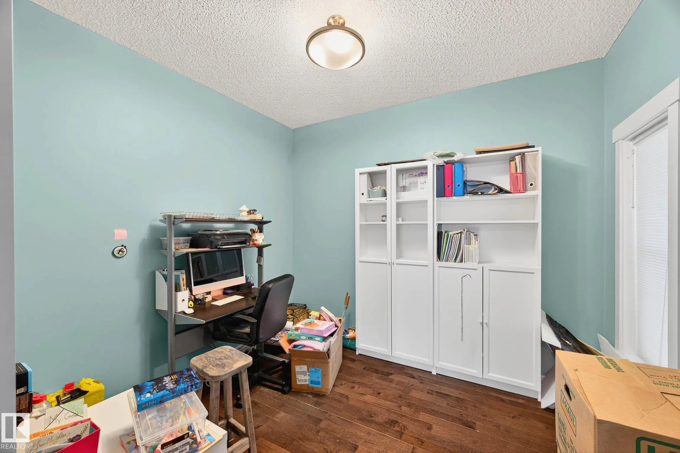 237 SHEPPARD Circle