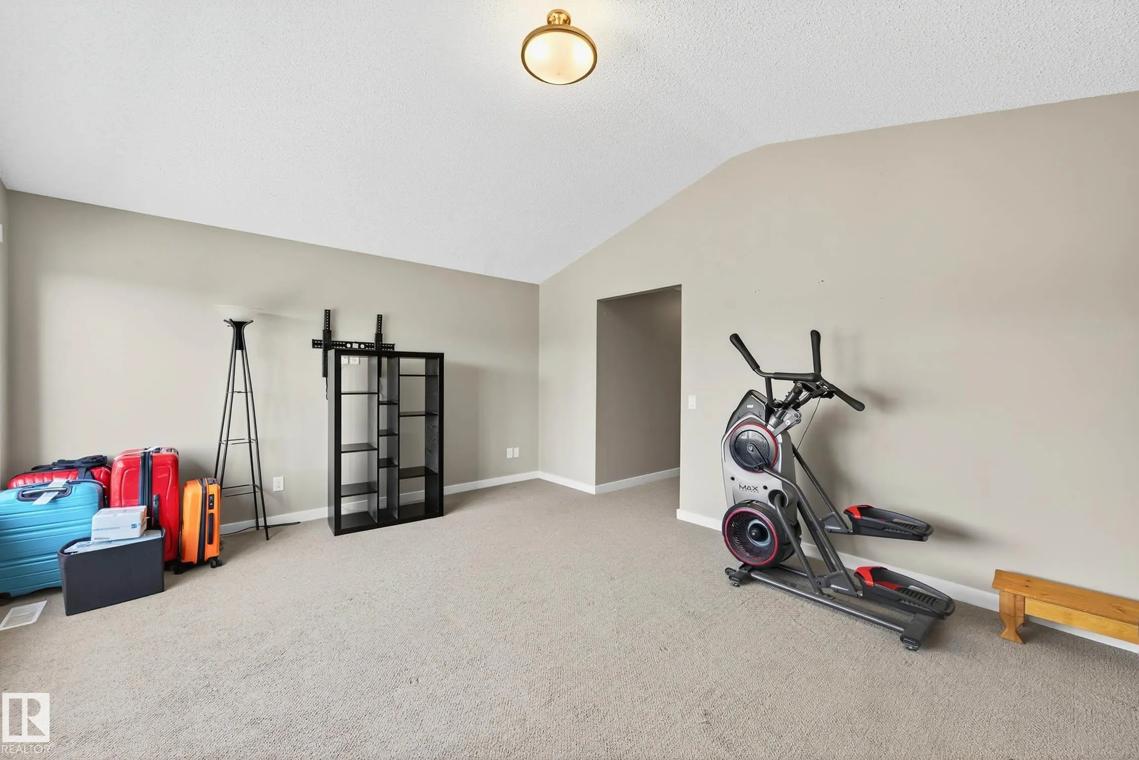 237 SHEPPARD Circle