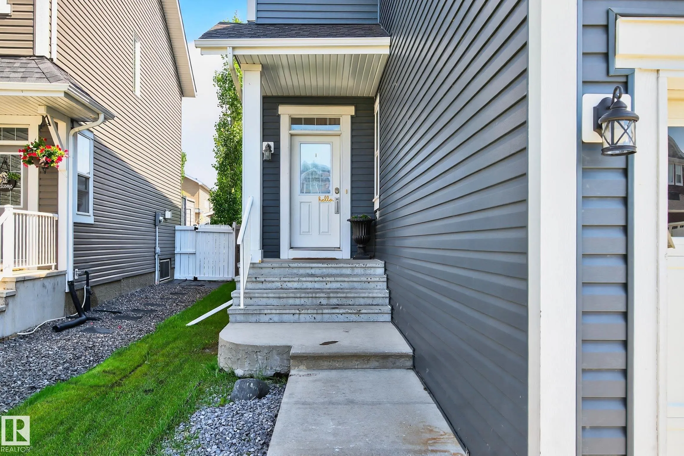 237 SHEPPARD Circle