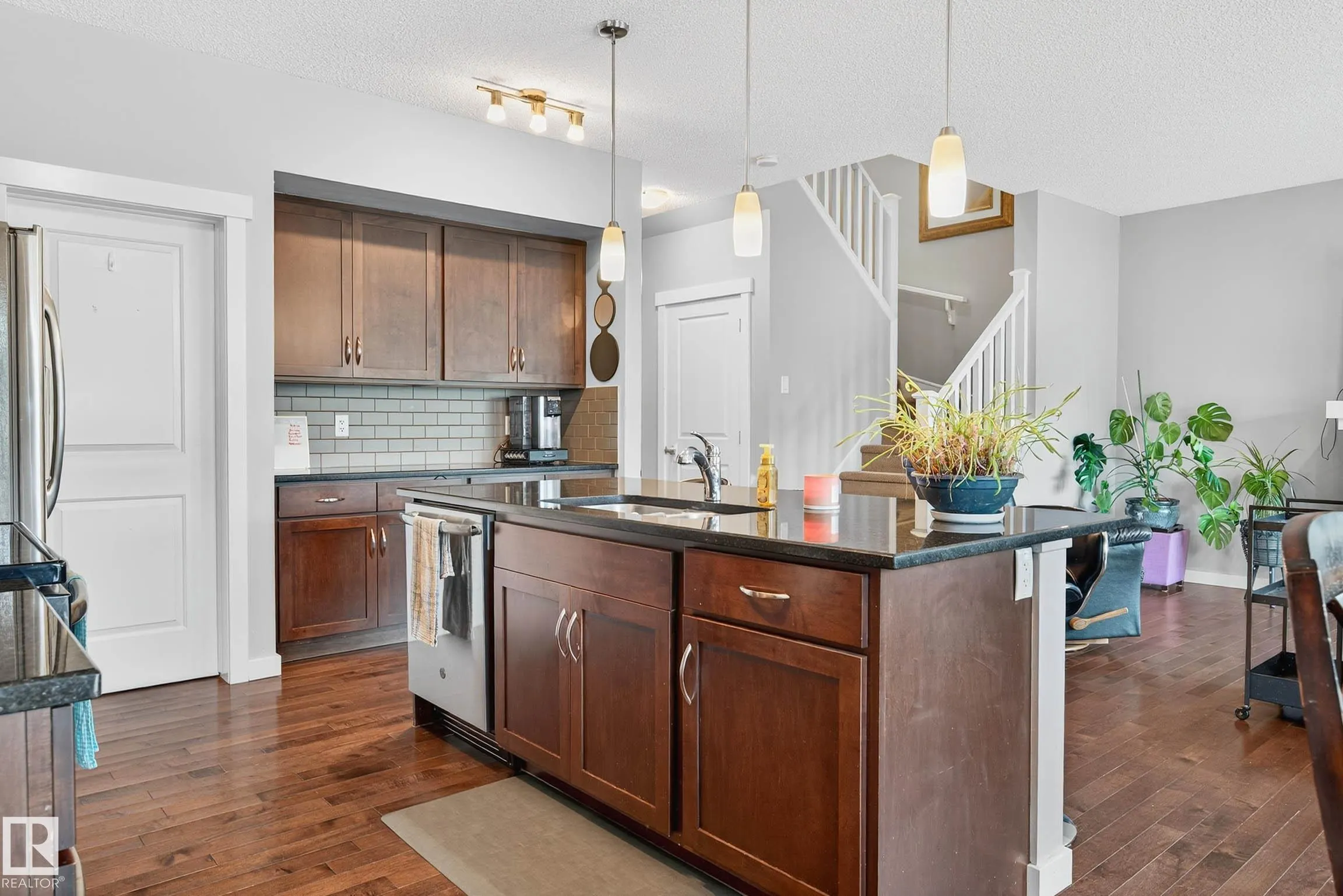 237 SHEPPARD Circle