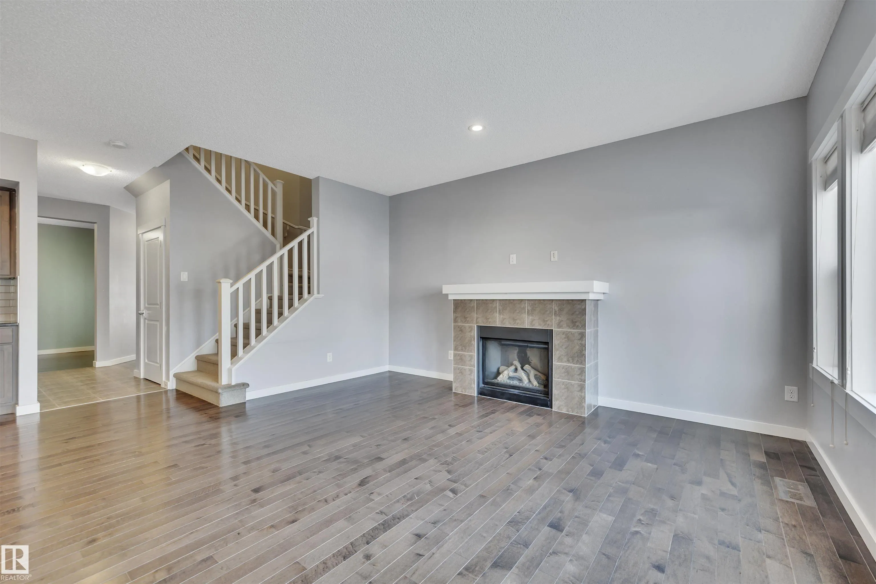 237 SHEPPARD Circle
