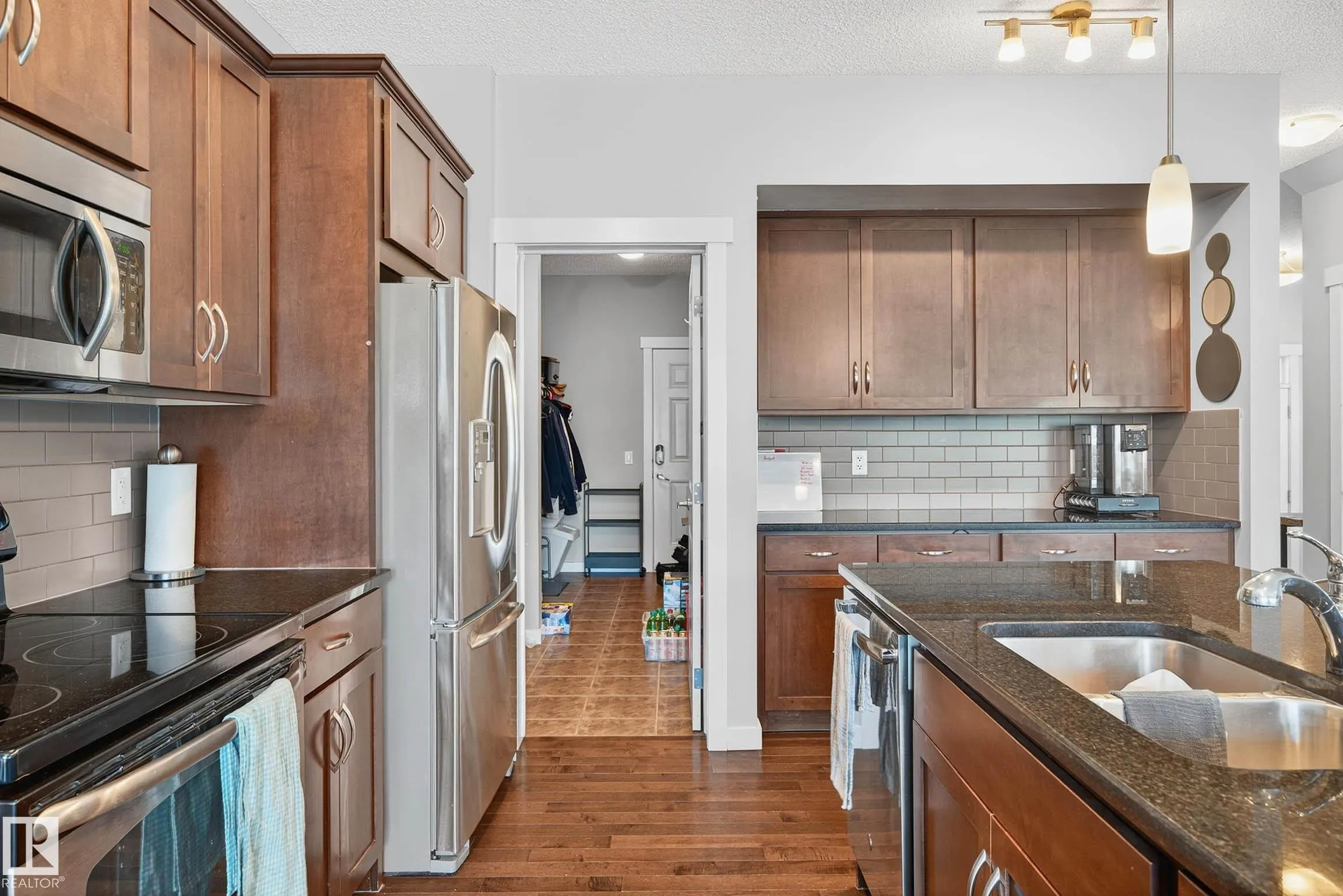237 SHEPPARD Circle