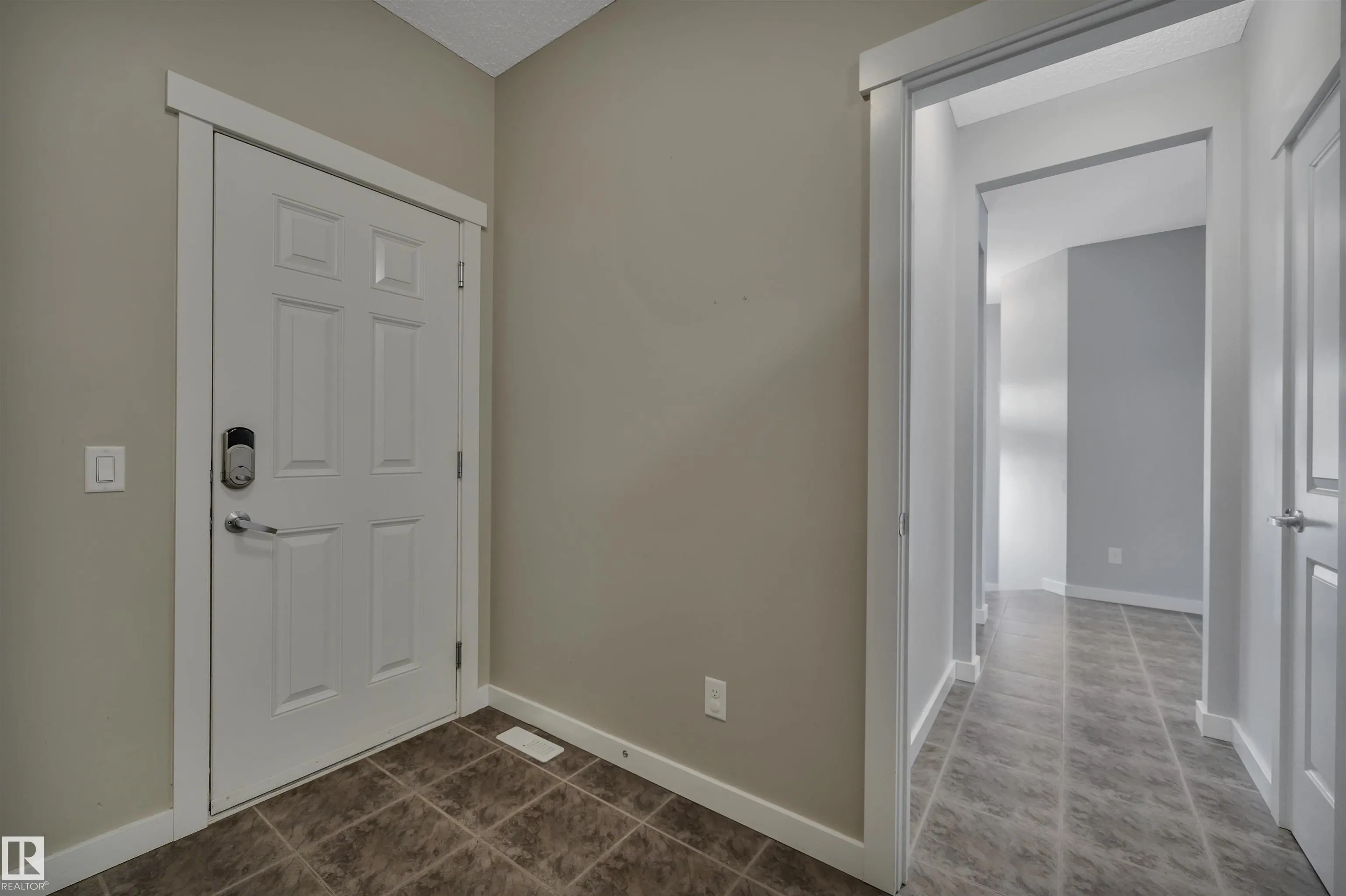 237 SHEPPARD Circle