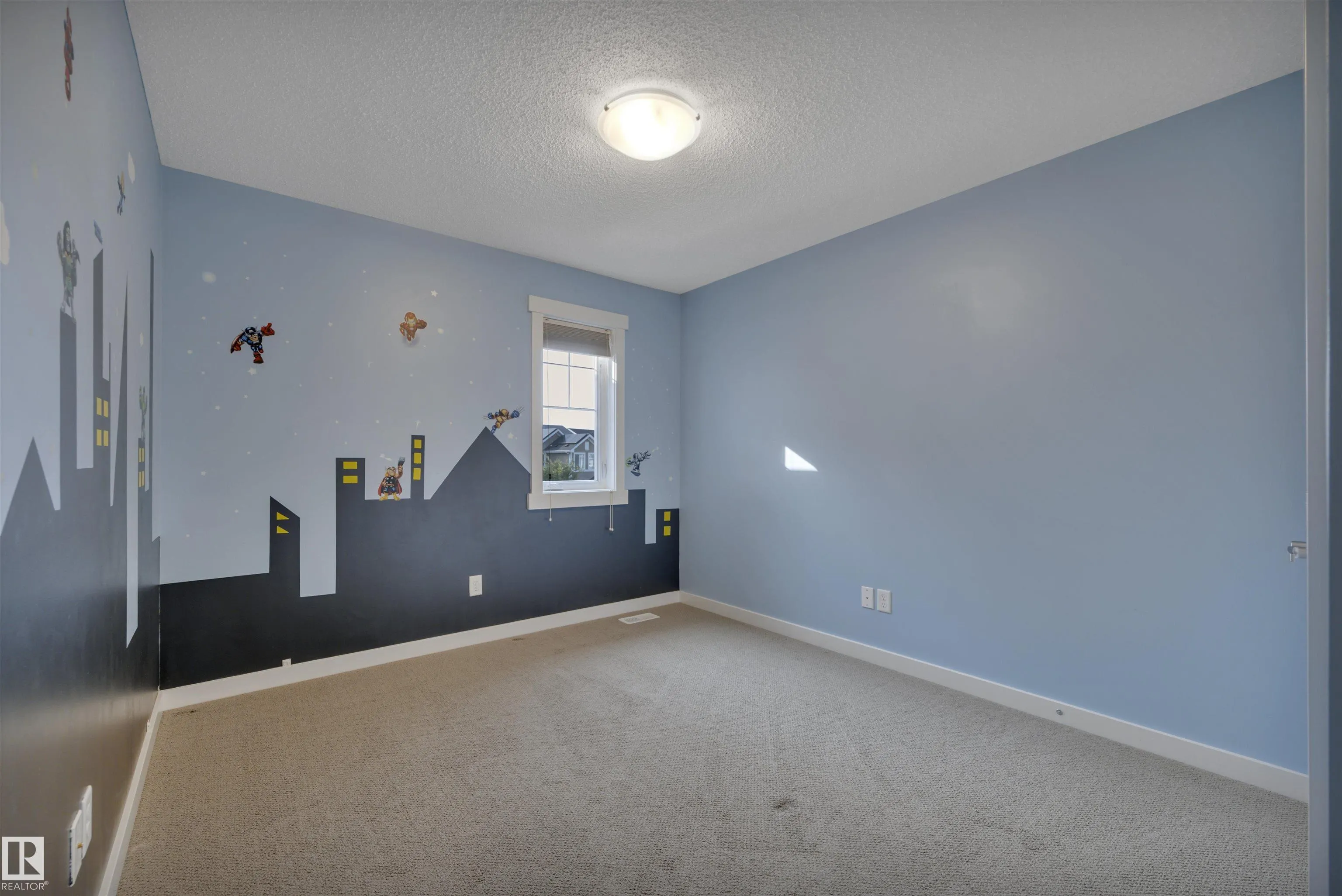 237 SHEPPARD Circle