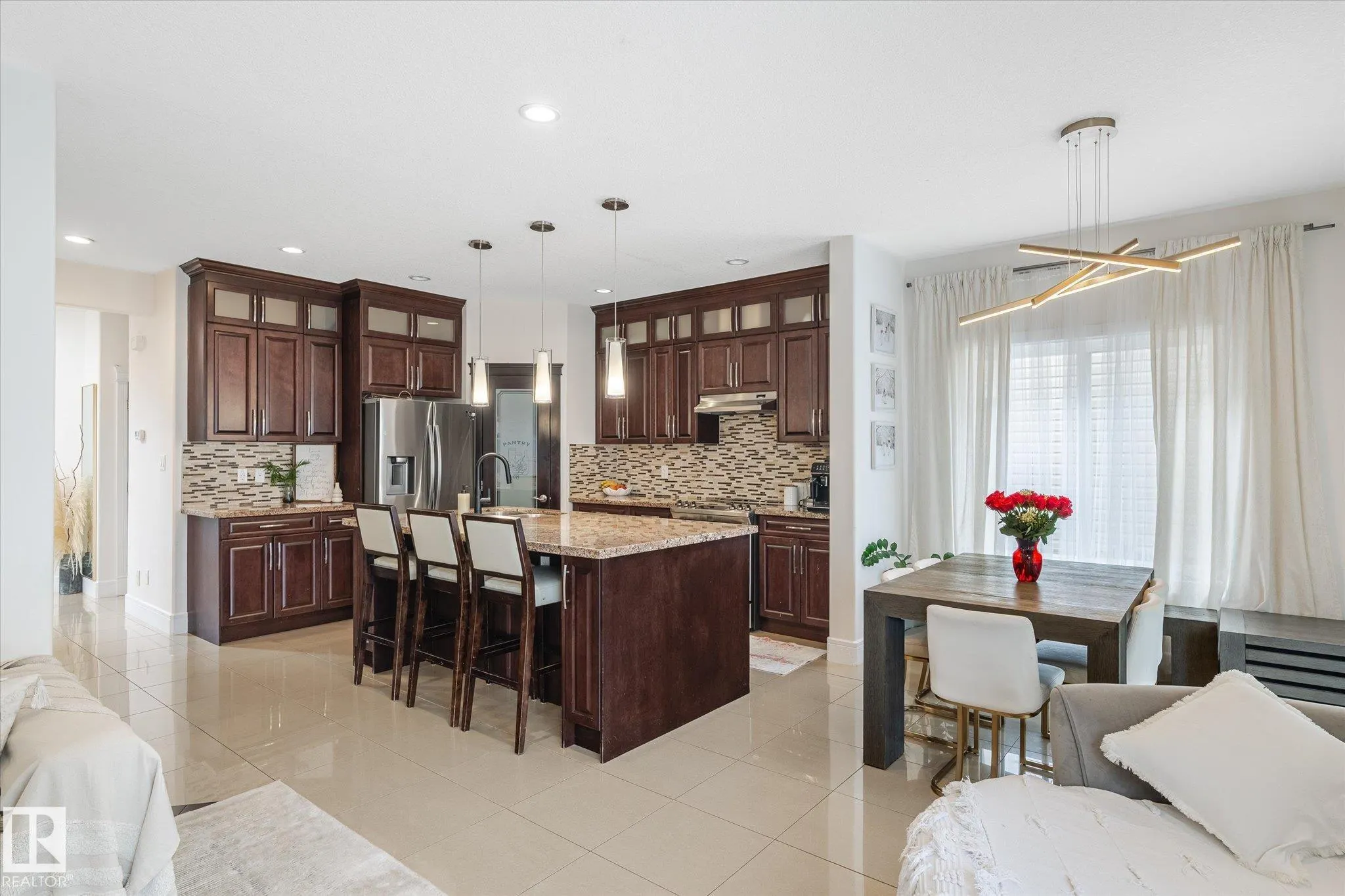 312 AVENA Link