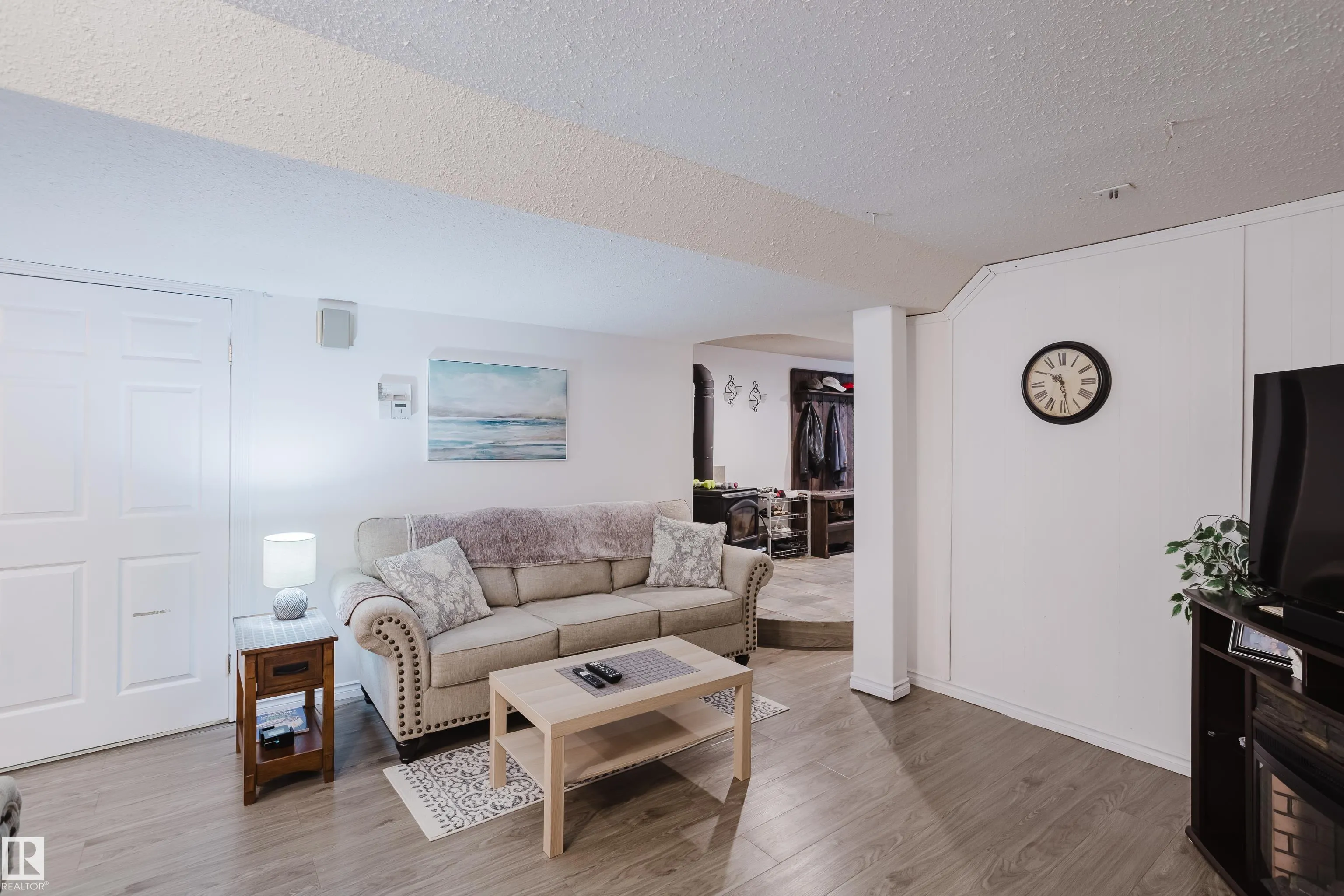 14 52215 RGE ROAD 270
