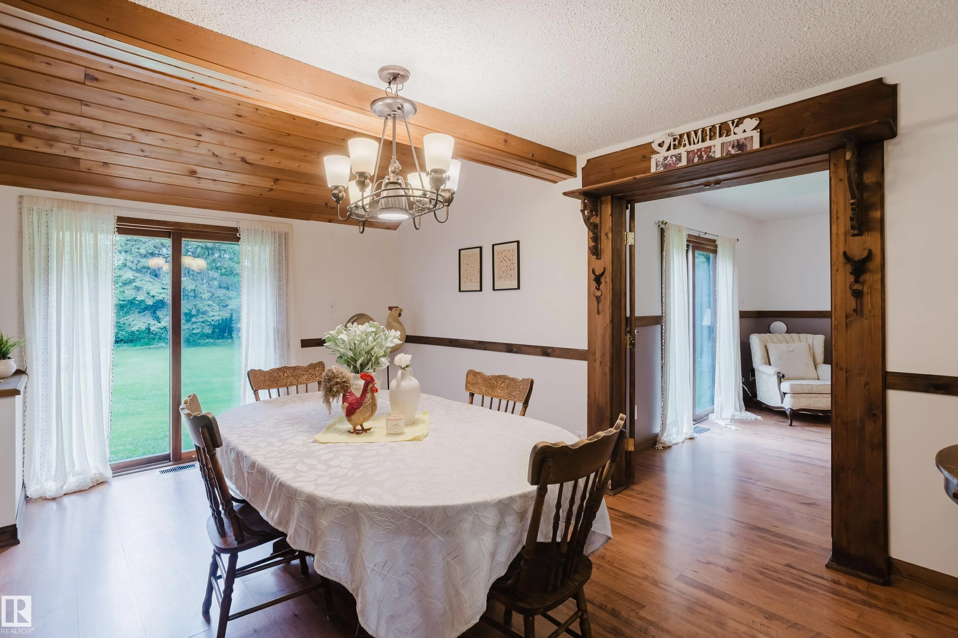 14 52215 RGE ROAD 270