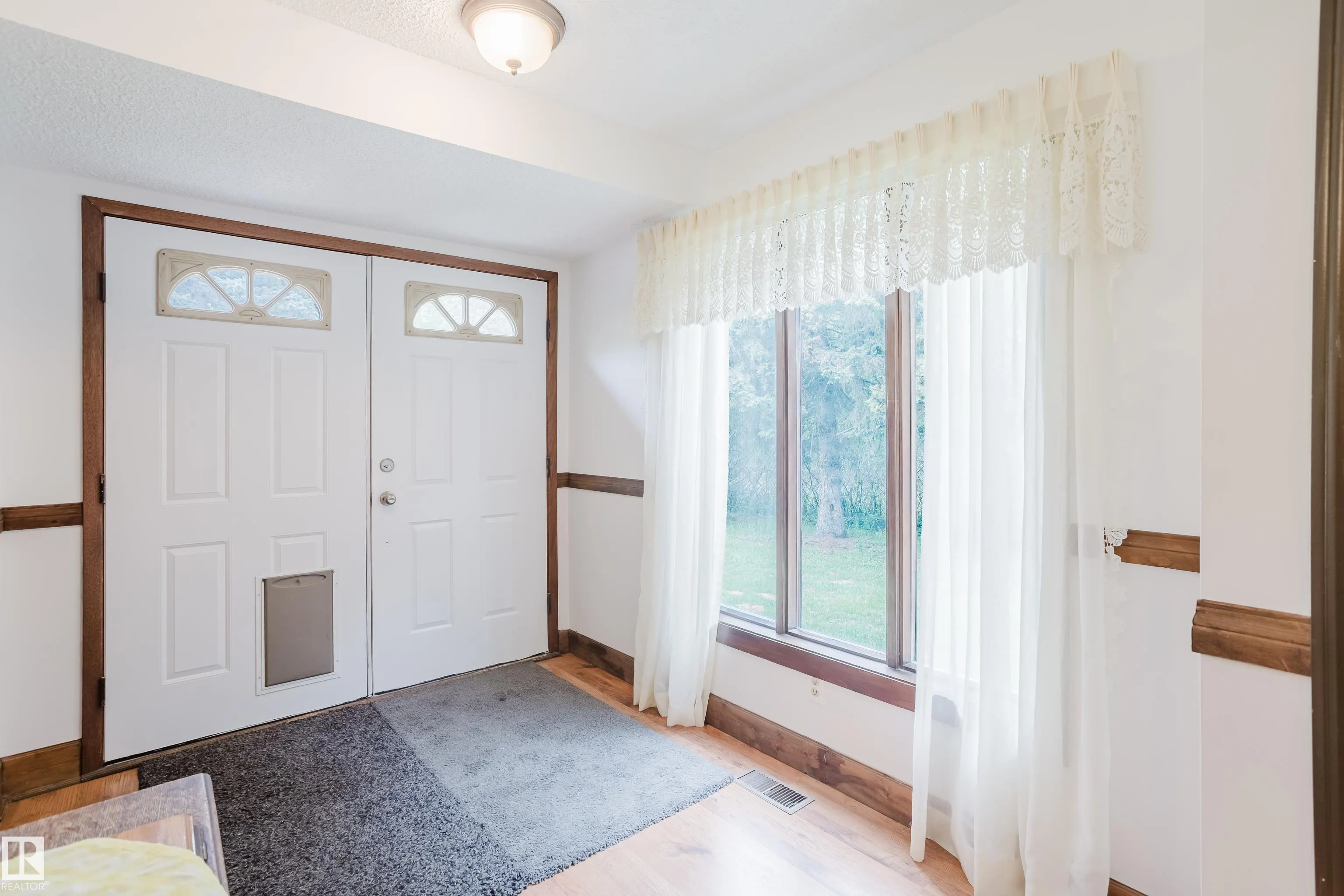 14 52215 RGE ROAD 270