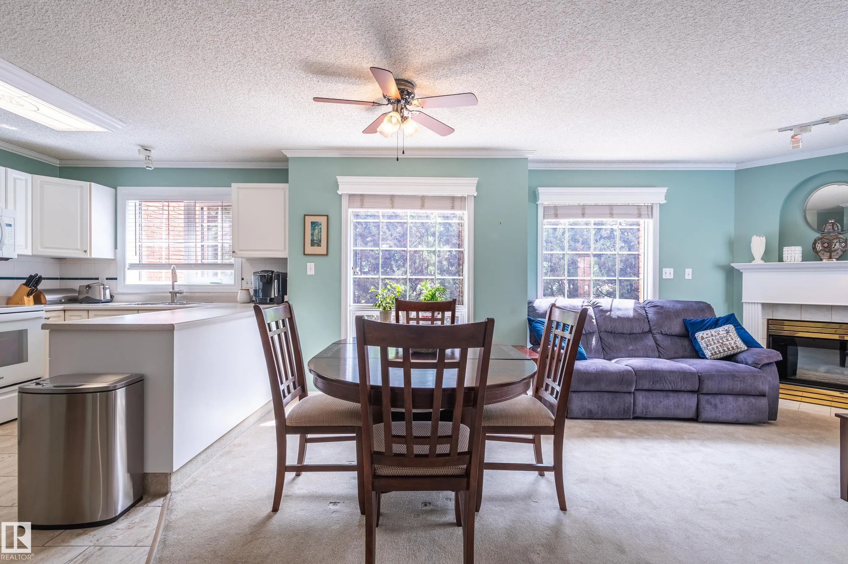 37 SIR WINSTON CHURCHILL Avenue