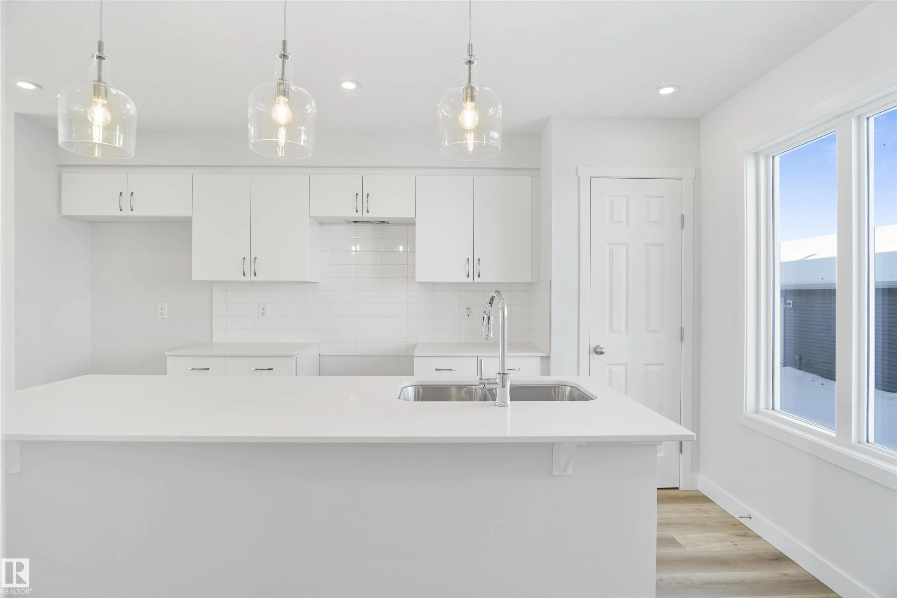 204 Savoy Crescent
