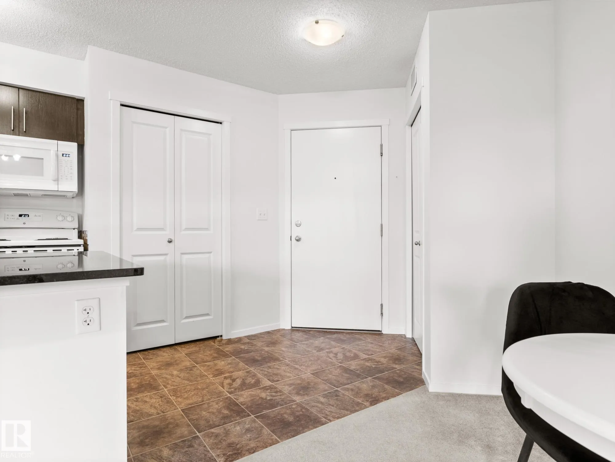 3207 JAMES MOWATT Trail