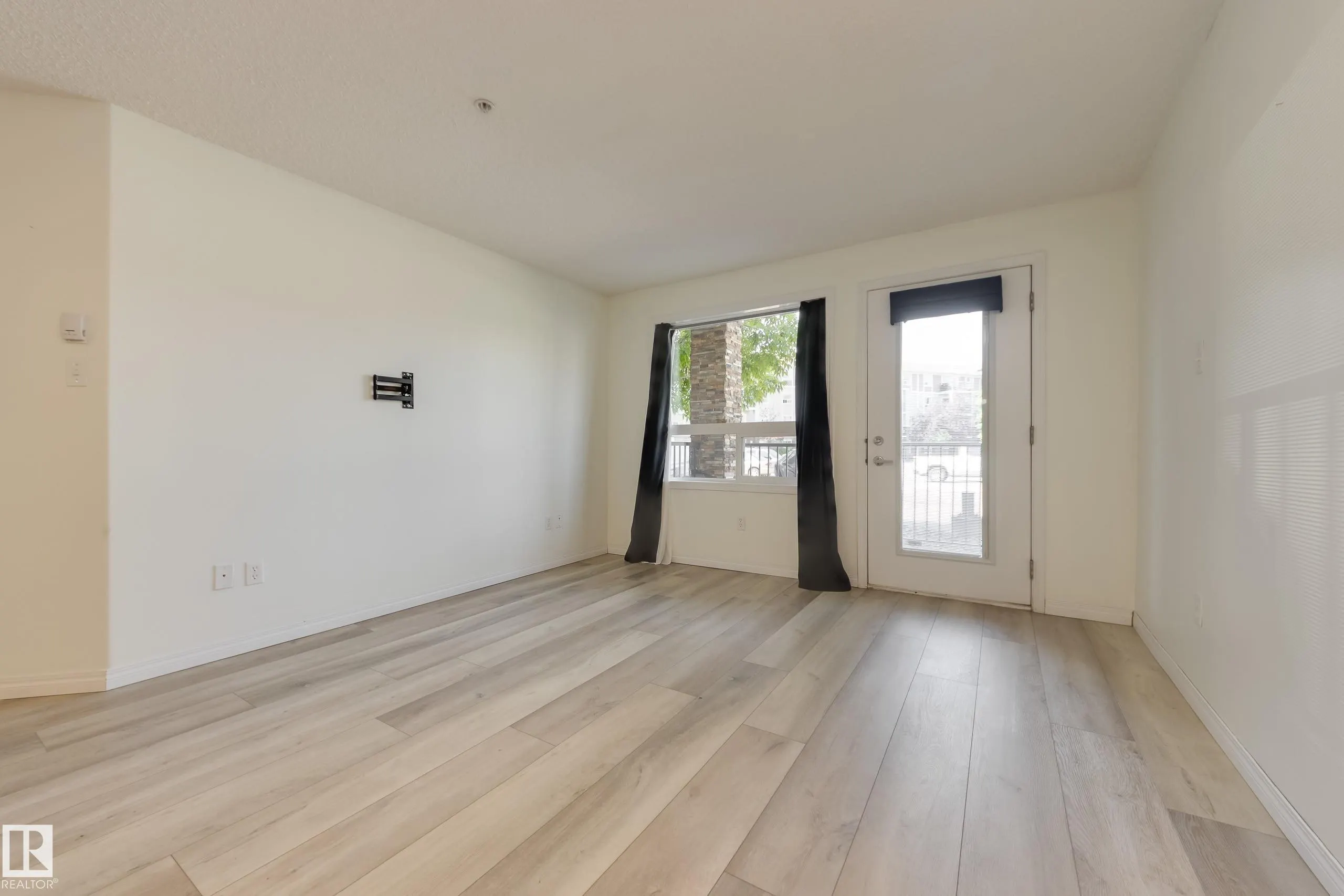 9357 SIMPSON Drive
