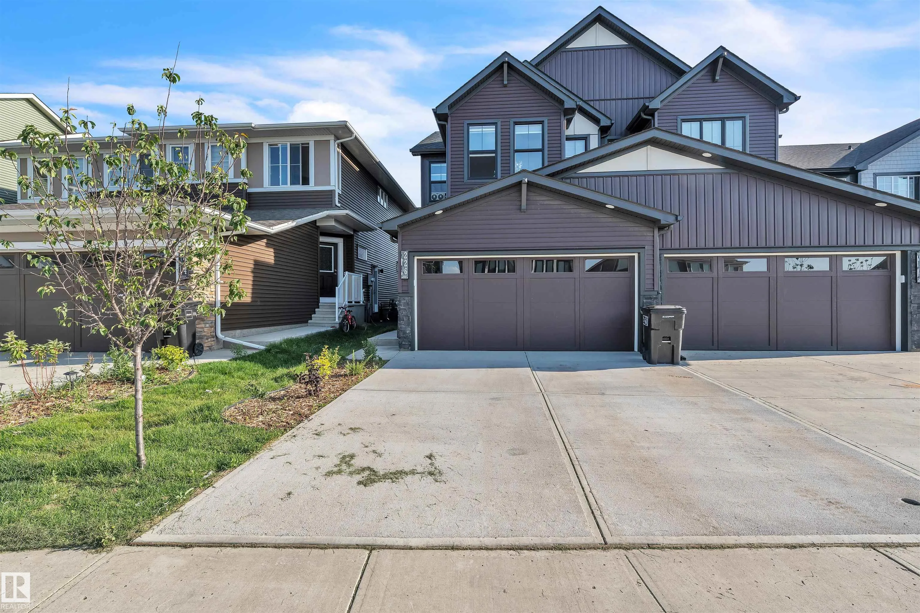 226 ORCHARDS Boulevard