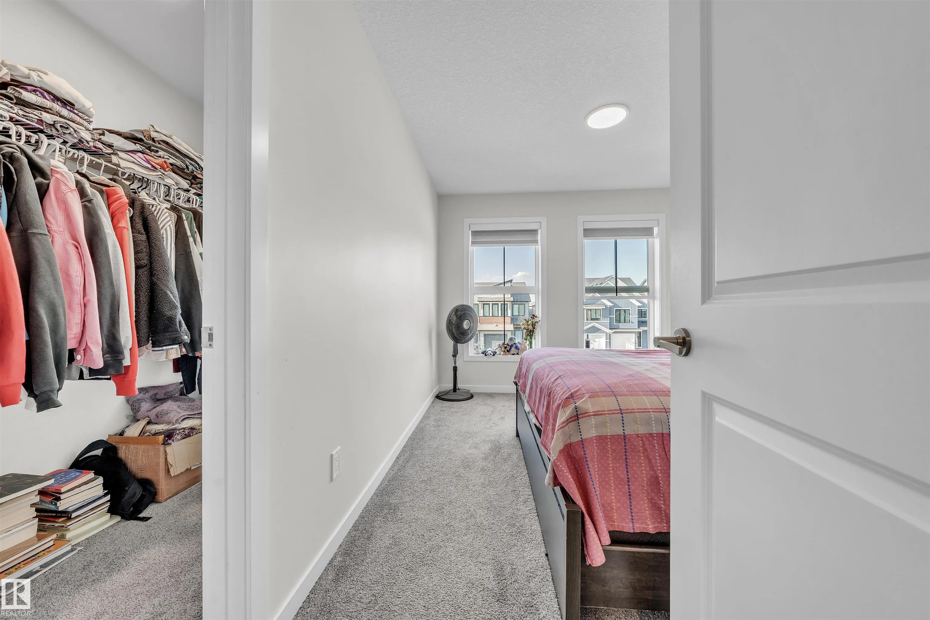 226 ORCHARDS Boulevard