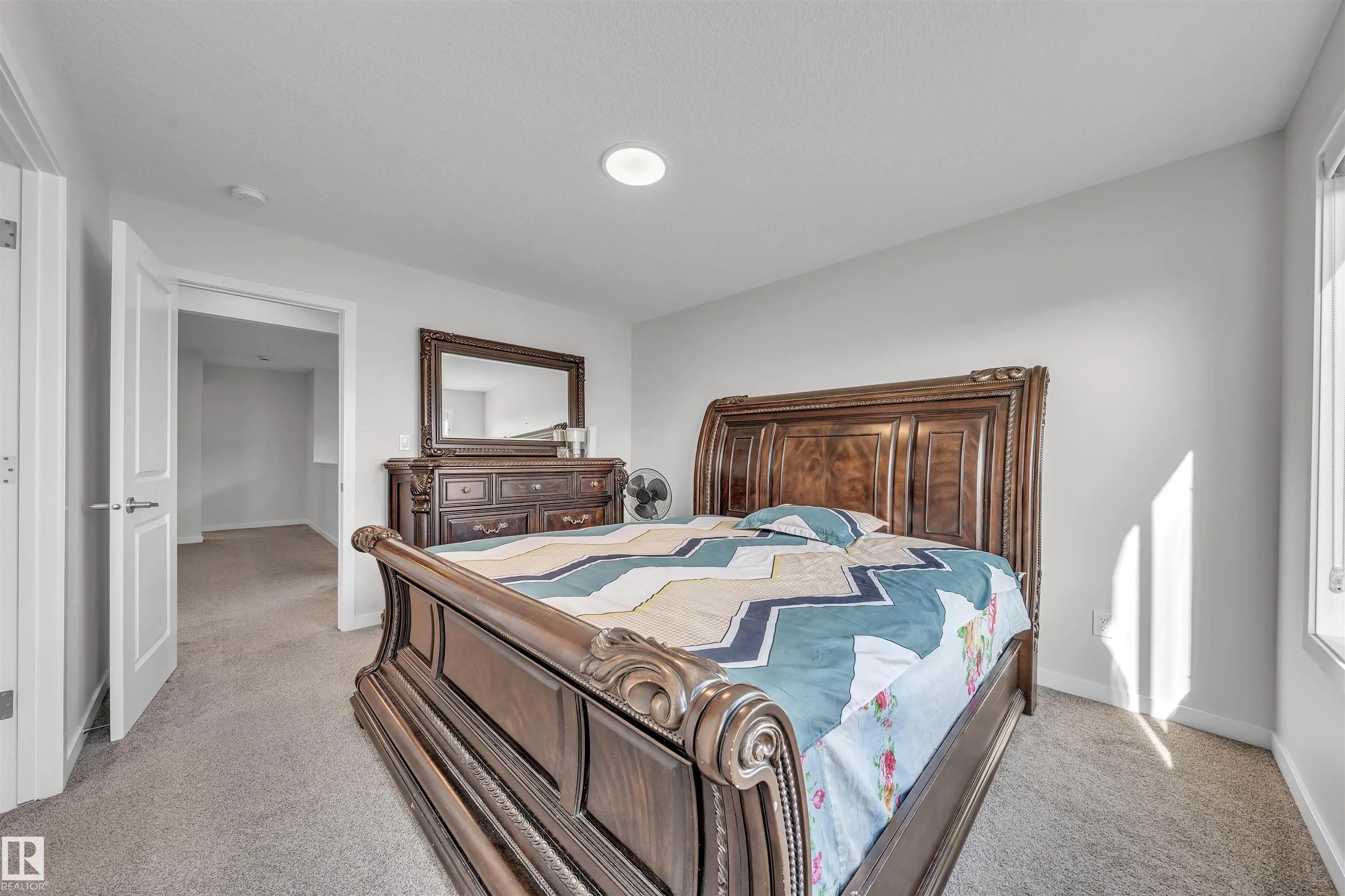 226 ORCHARDS Boulevard