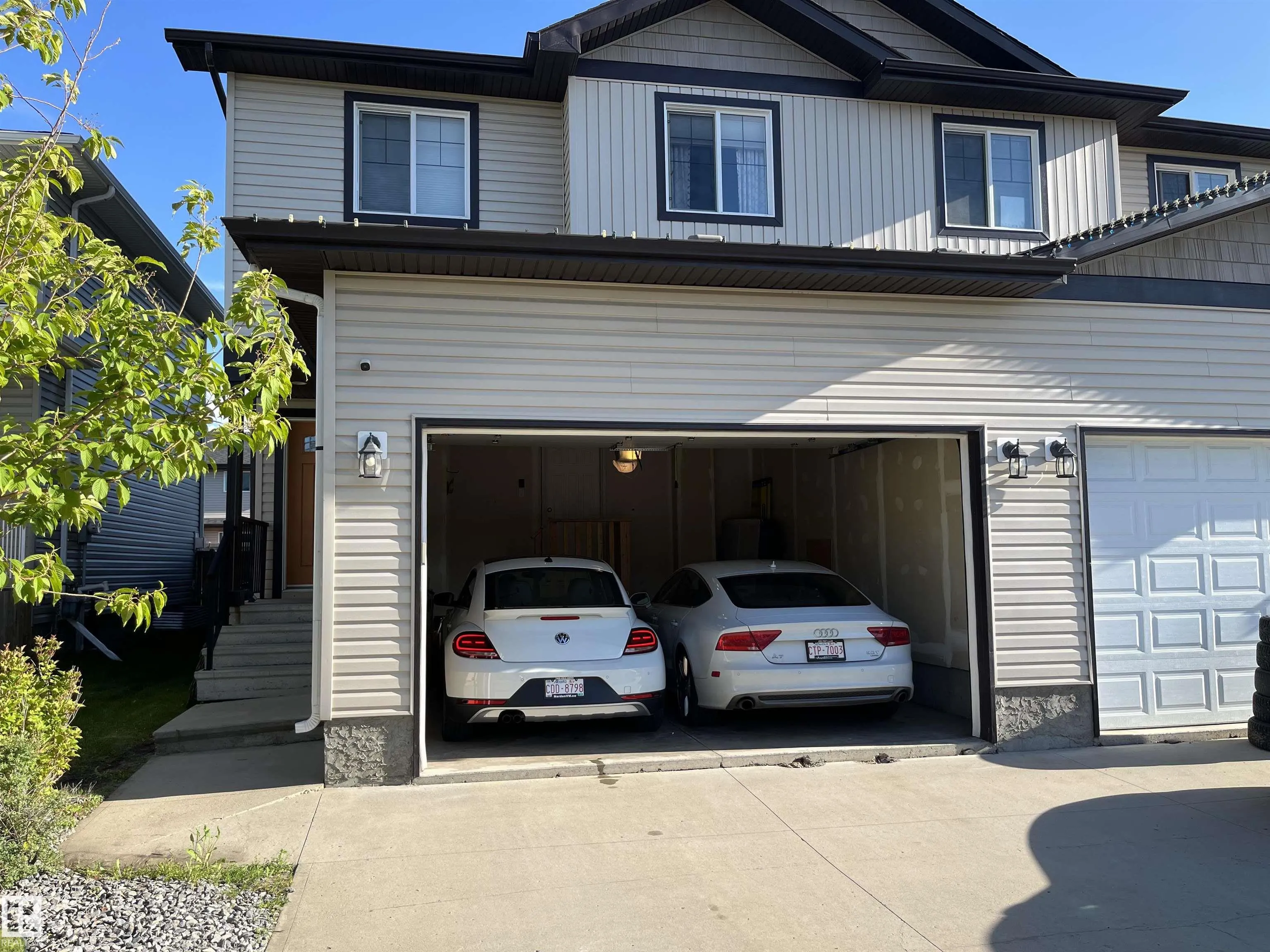 37 ROSEBERRY Lane