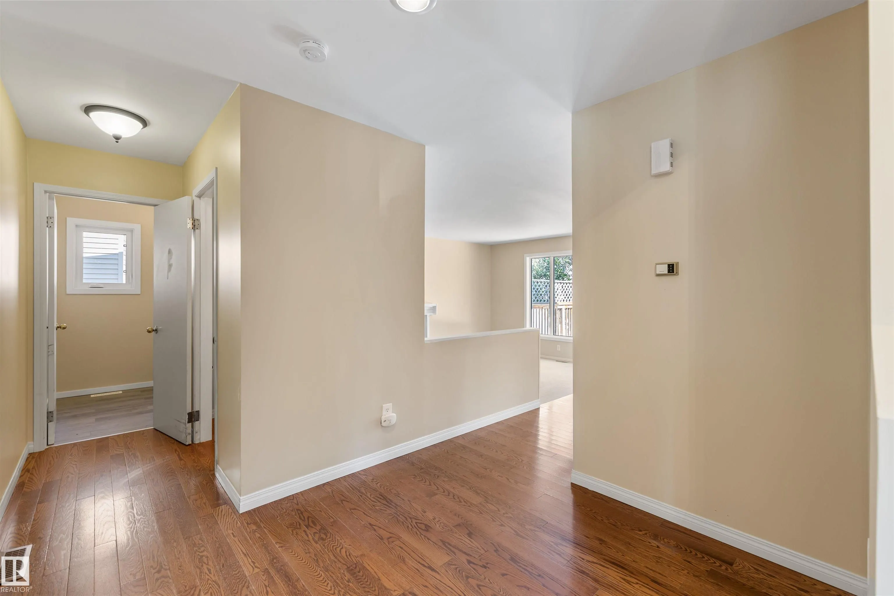 57 DEANE Crescent