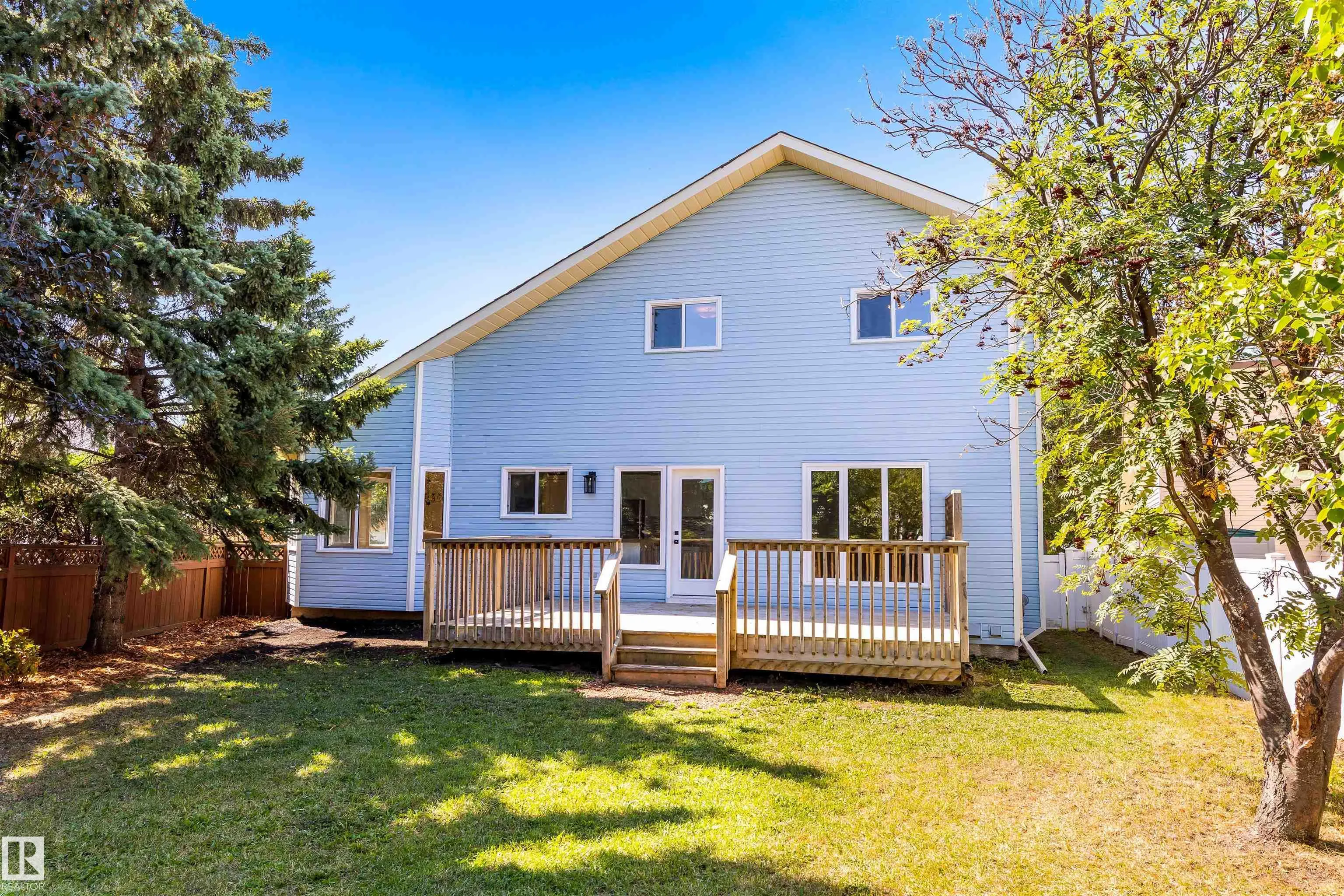 57 DEANE Crescent